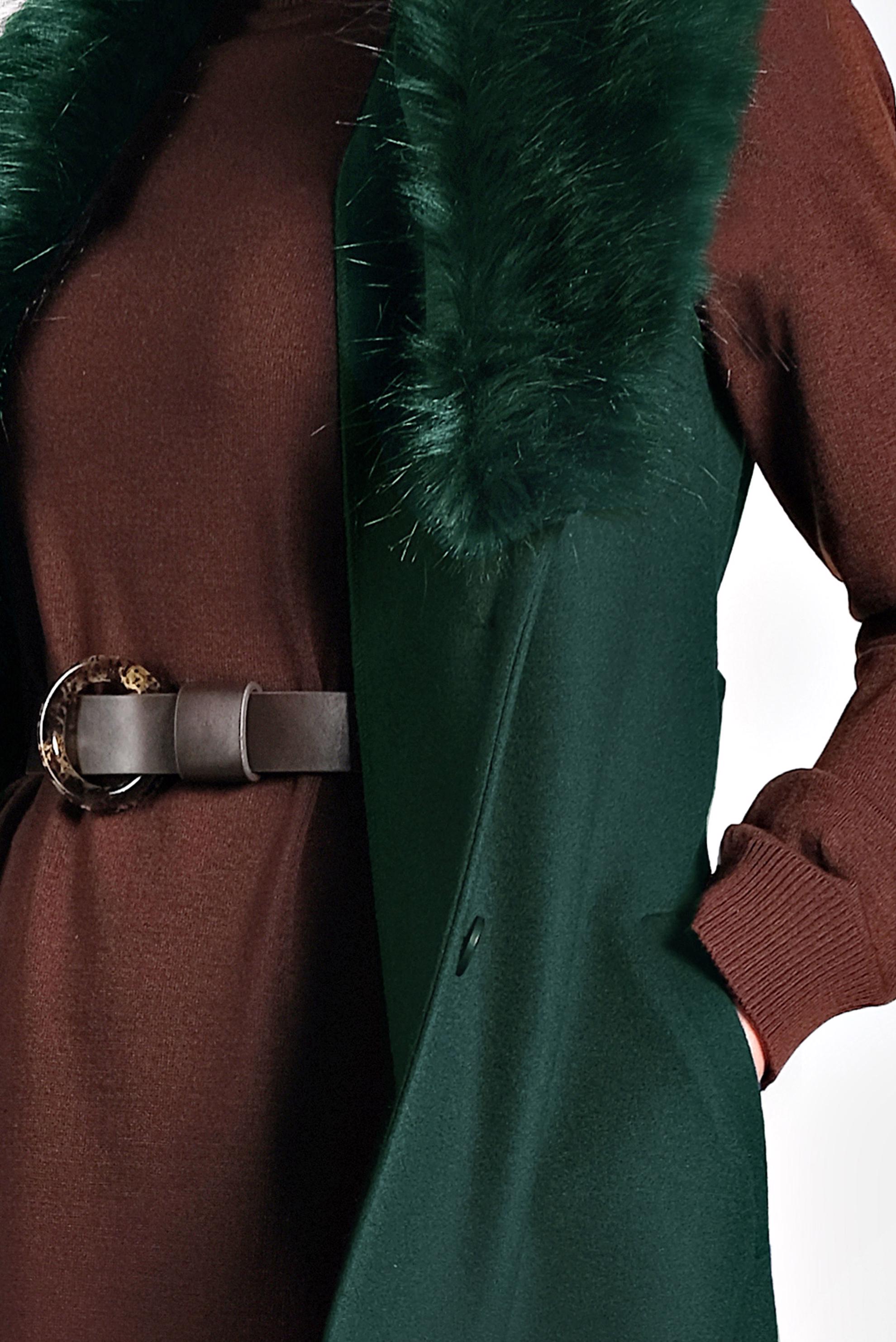 Tesettür giyim YEŞİL YAKASI KÜRKLÜ CEPLİ YELEK 40310