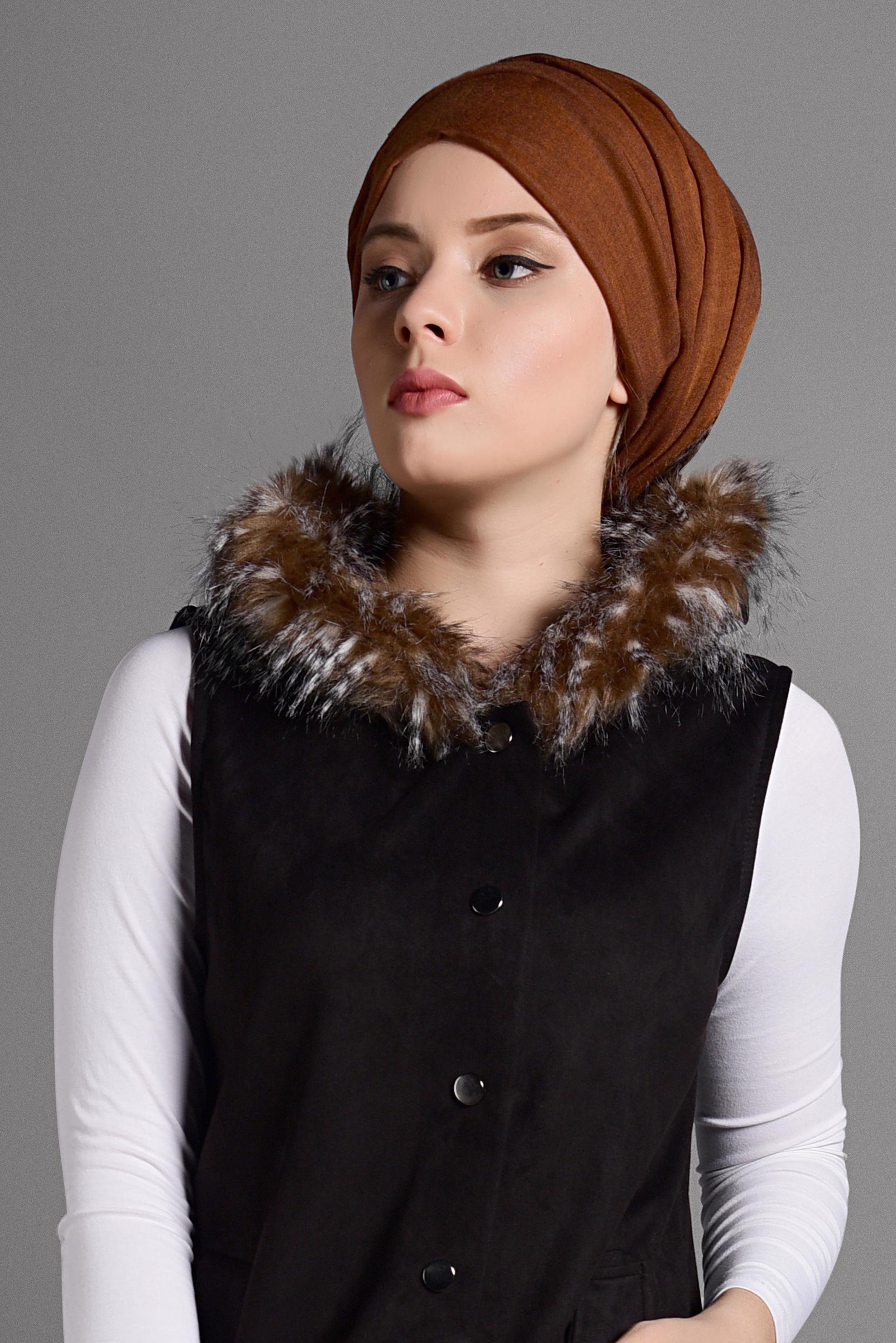 Vêtements hijab NOIR GILET À COL EN FOURRURE 4036