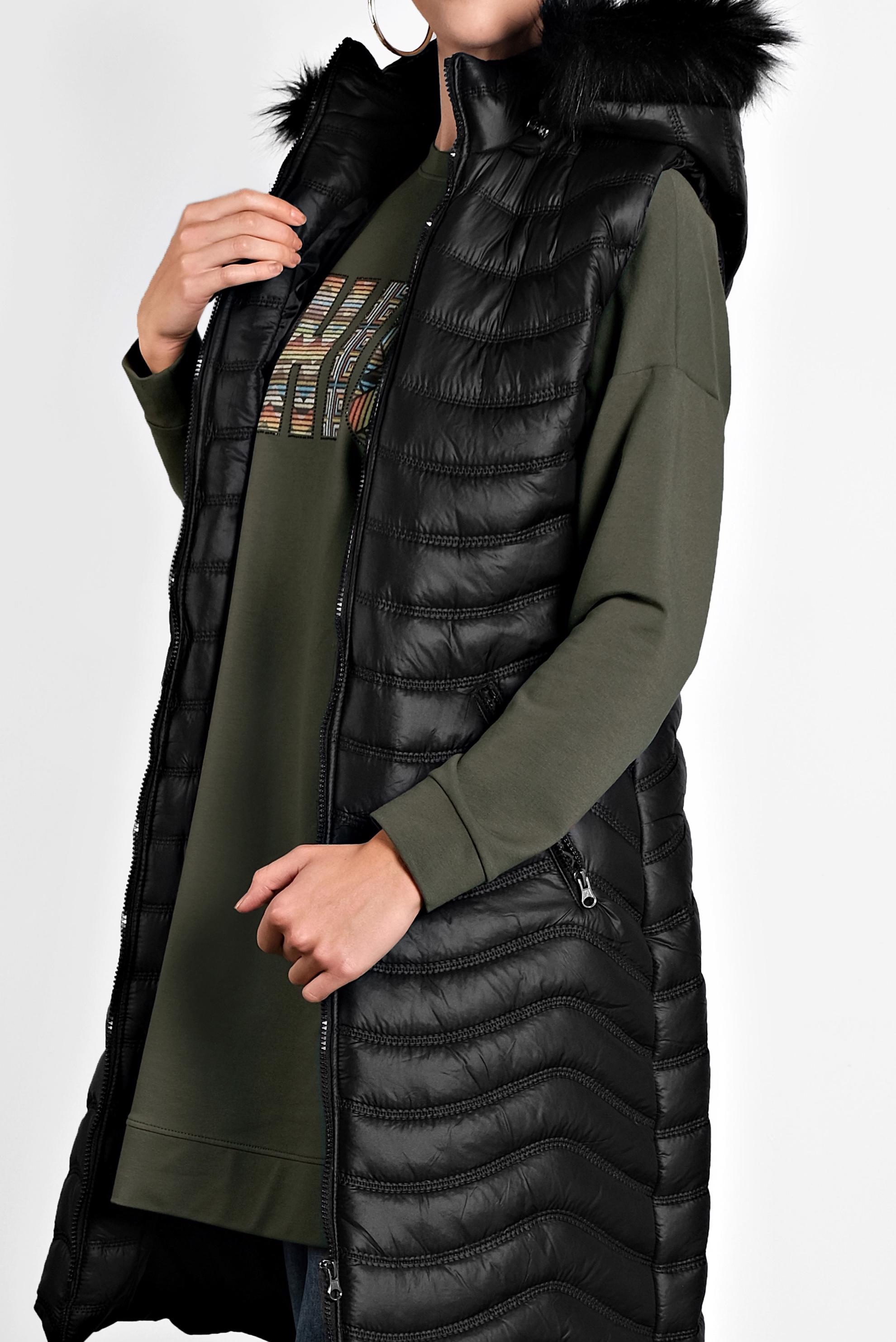 Tesettür giyim SİYAH KÜRKLÜ KAPÜŞONLU ŞİŞME YELEK 90097