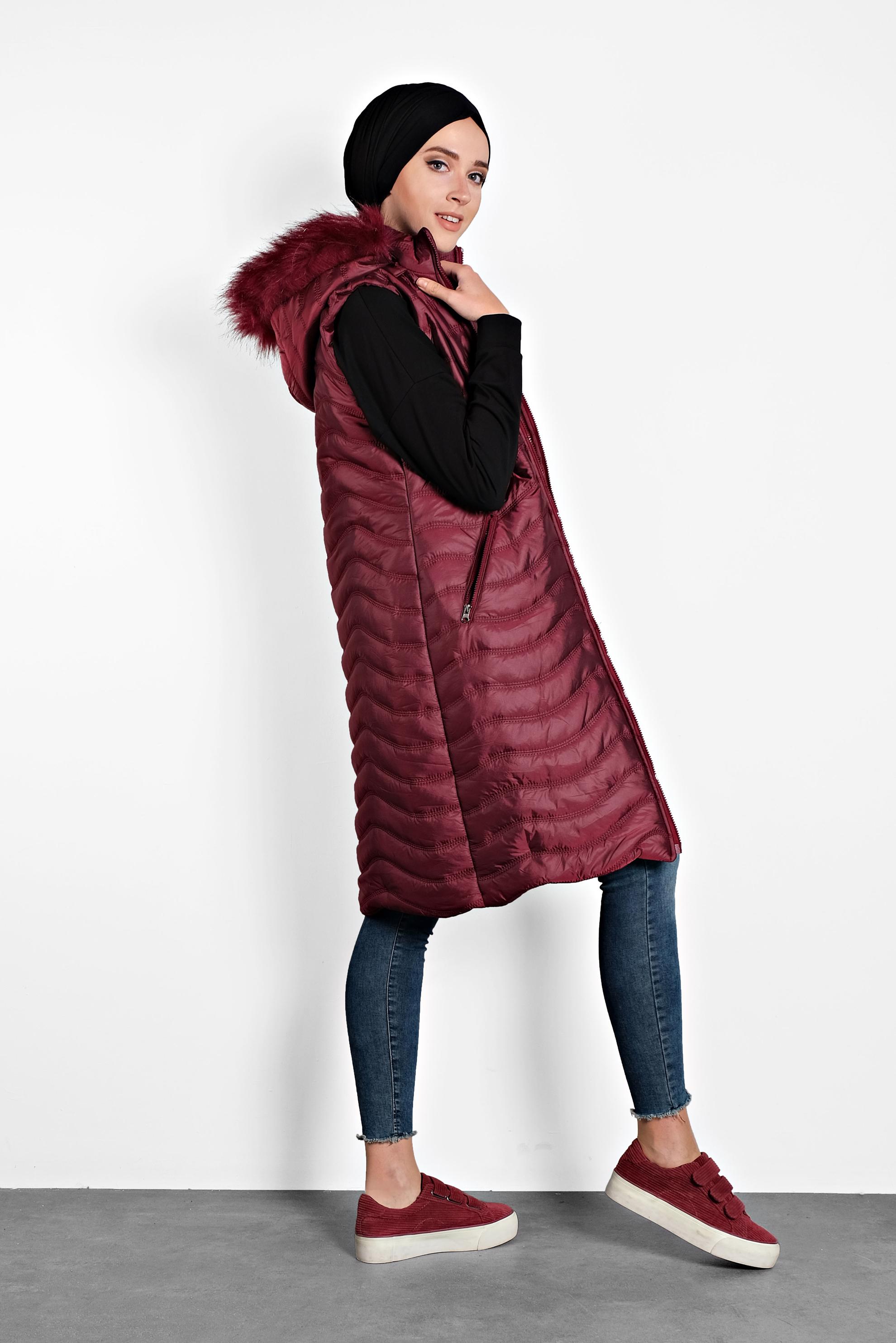 Tesettür giyim BORDO KÜRKLÜ KAPÜŞONLU ŞİŞME YELEK 90097