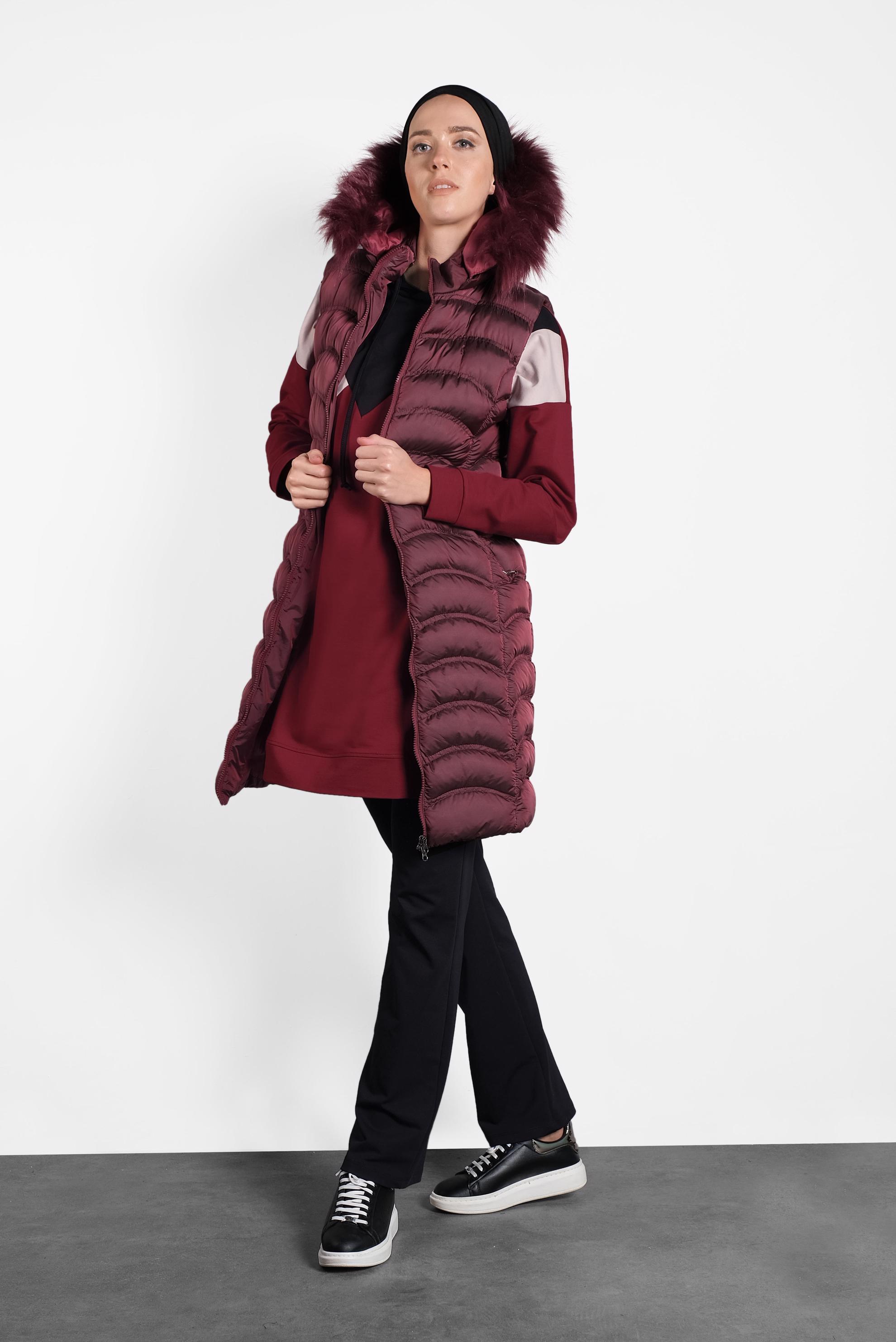 Tesettür giyim BORDO KÜRKLÜ KAPÜŞONLU ŞİŞME YELEK 90099