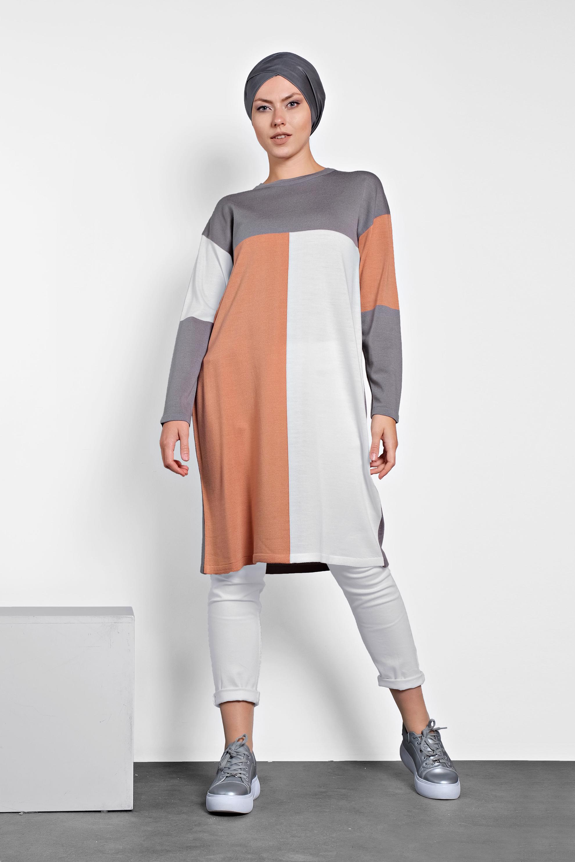 Tesettür giyim GRİ BİSİKLET YAKA TRİKO TUNİK 40011