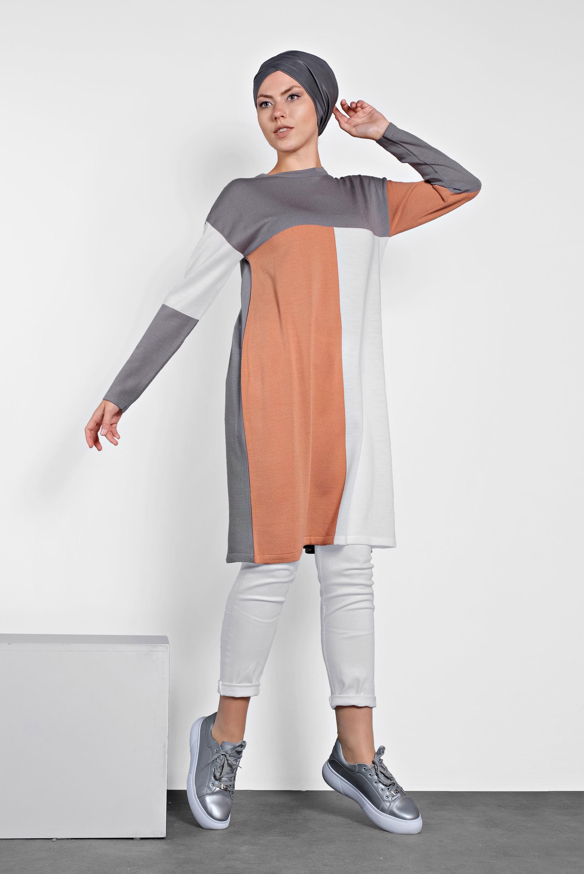 Tesettür giyim GRİ BİSİKLET YAKA TRİKO TUNİK 40011