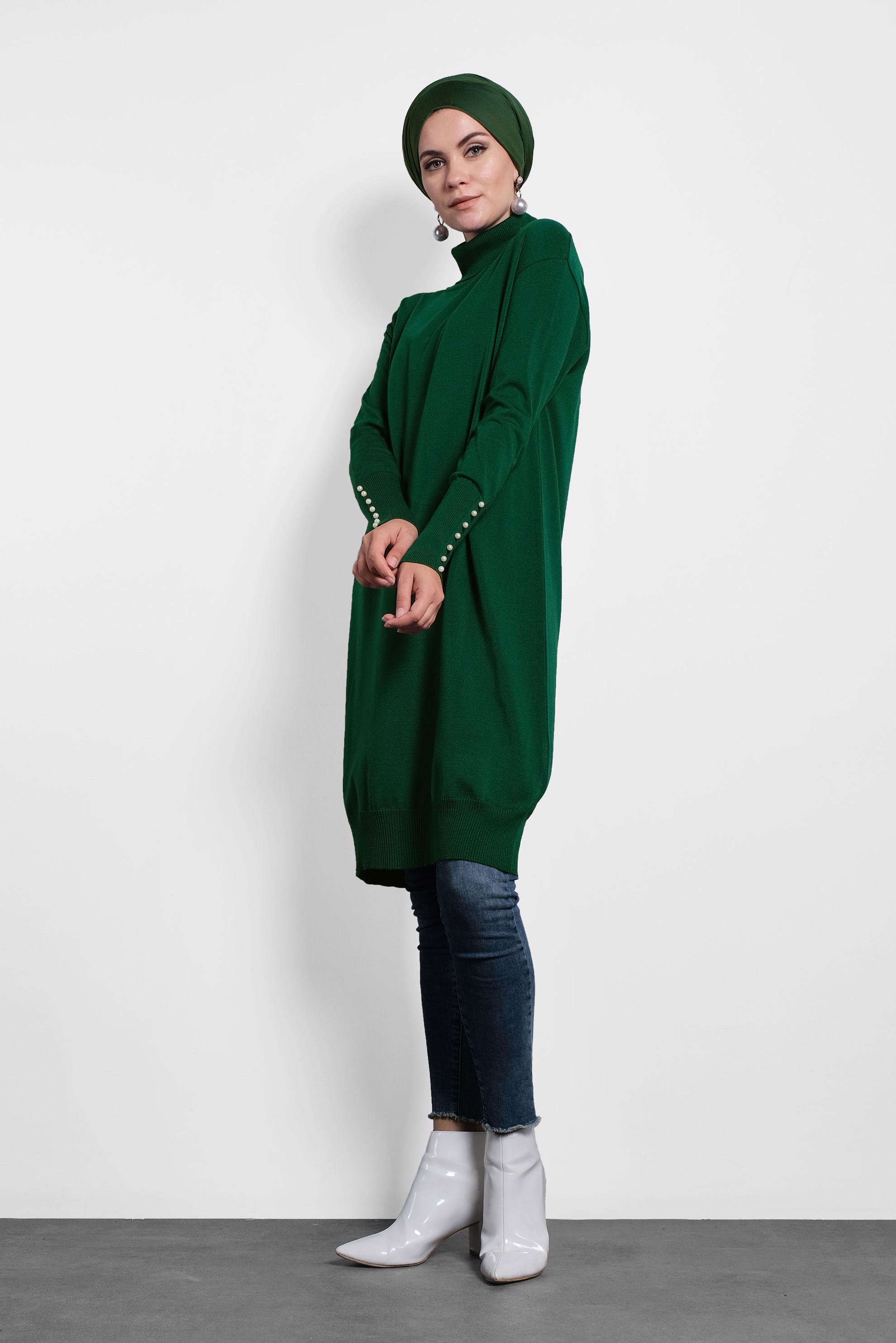 Tesettür giyim YEŞİL BALIKÇI YAKA KOLLARI İNCİ DETAYLI TRİKO TUNİK 40023 