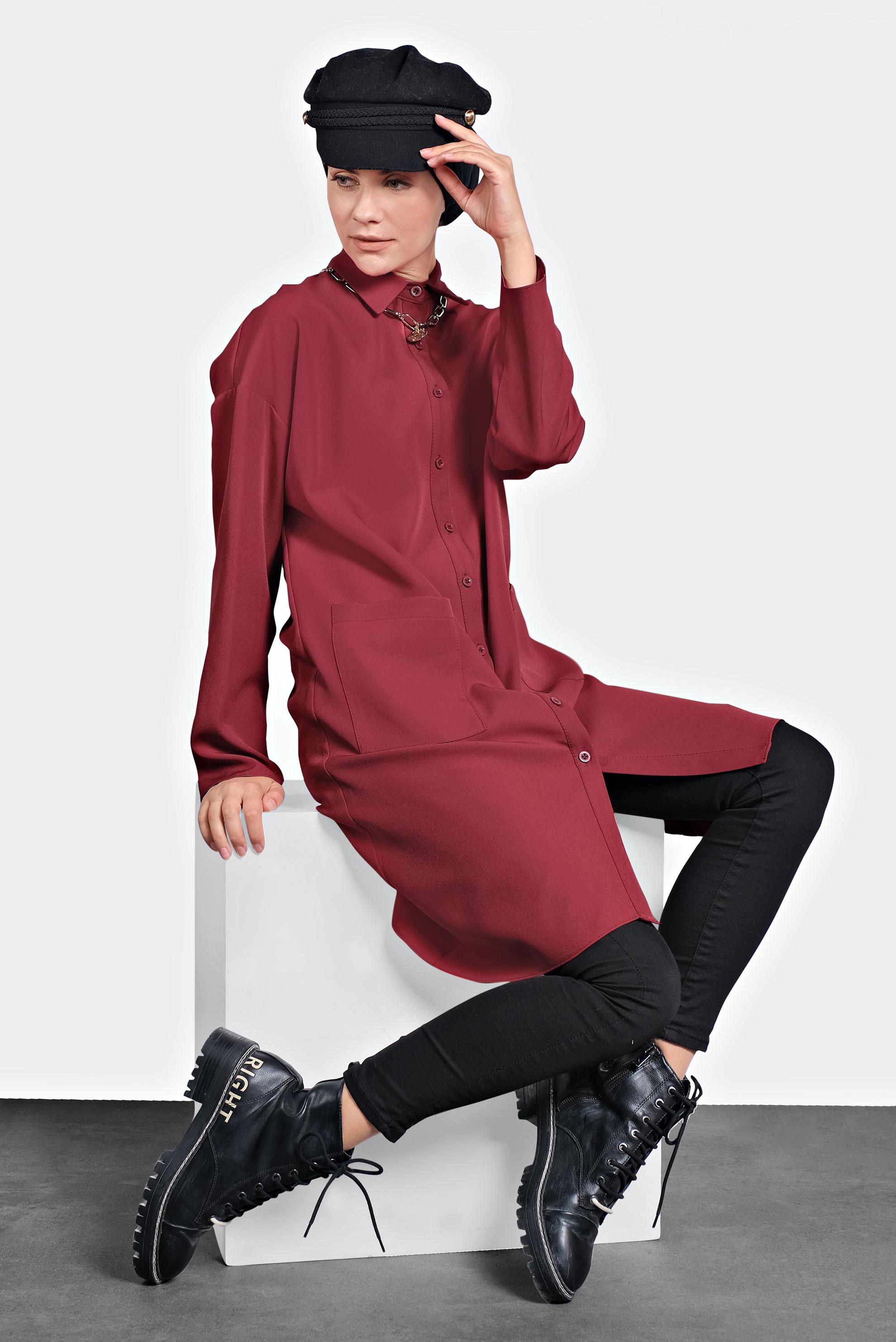 Tesettür giyim KIRMIZI BASKILI DÜĞMELİ TUNİK 40113 