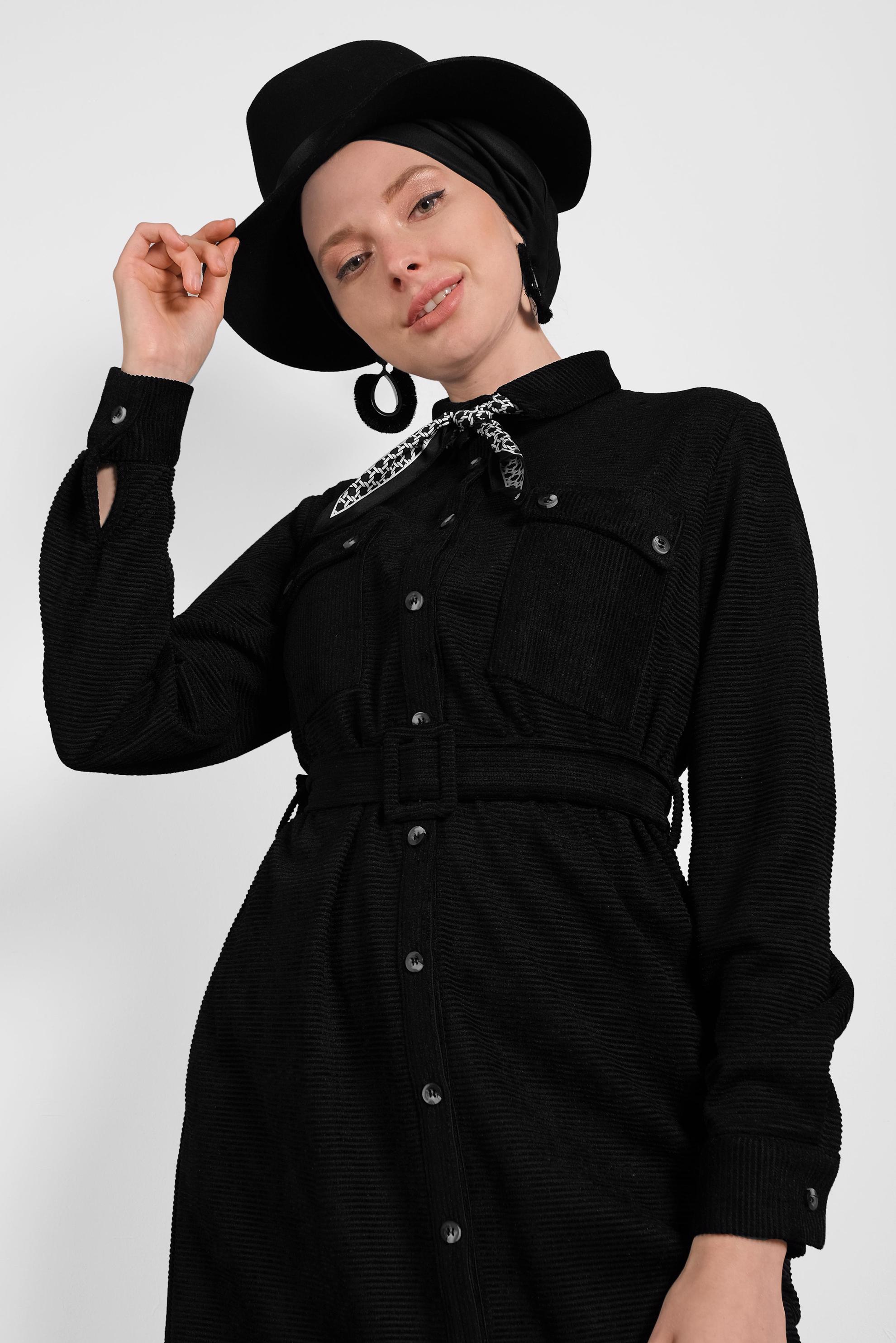 Tesettür giyim SİYAH KEMERLİ KADİFE TUNİK 40285 