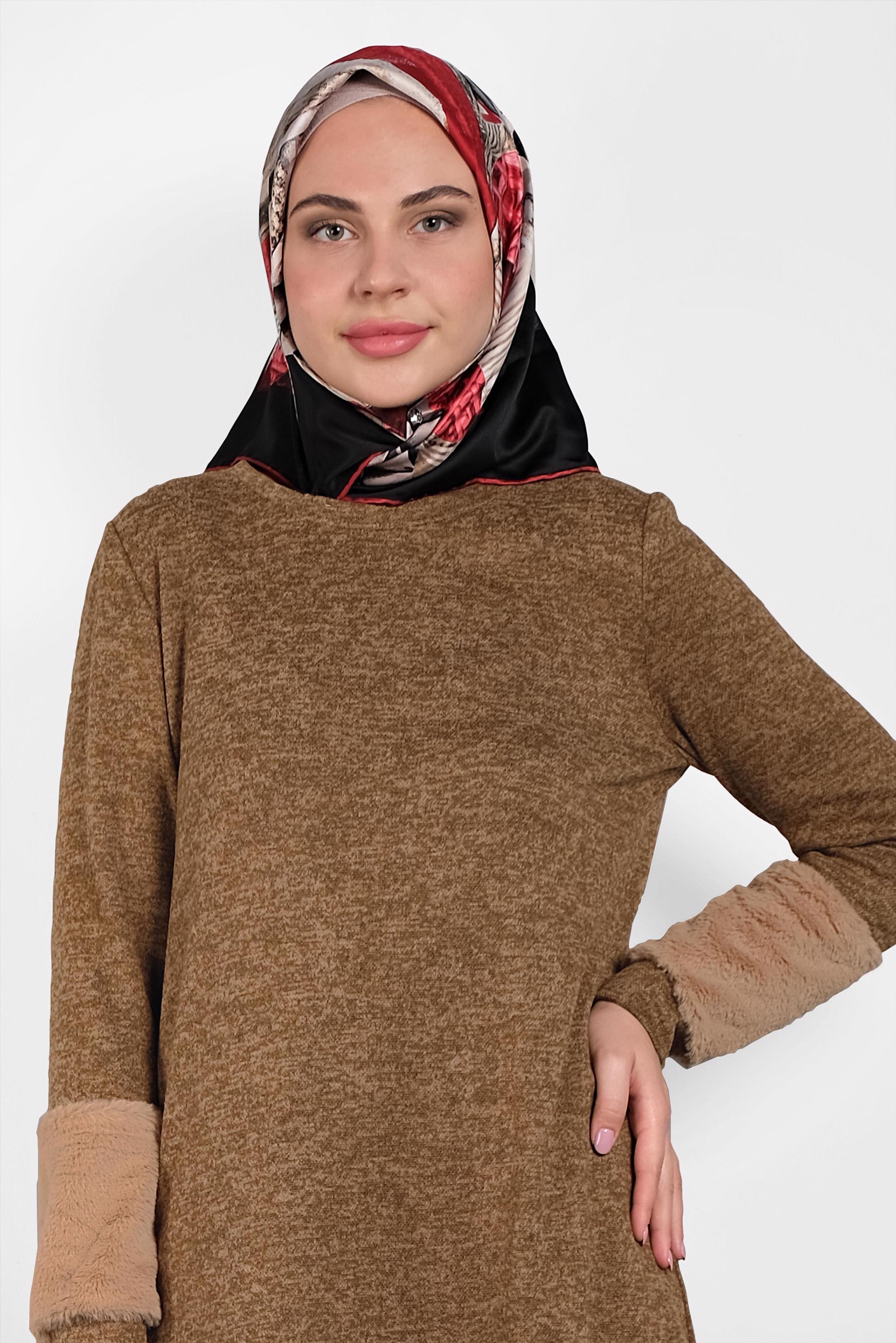 Tesettür giyim KAHVE KOLLARI PELUŞ TUNİK 40398 