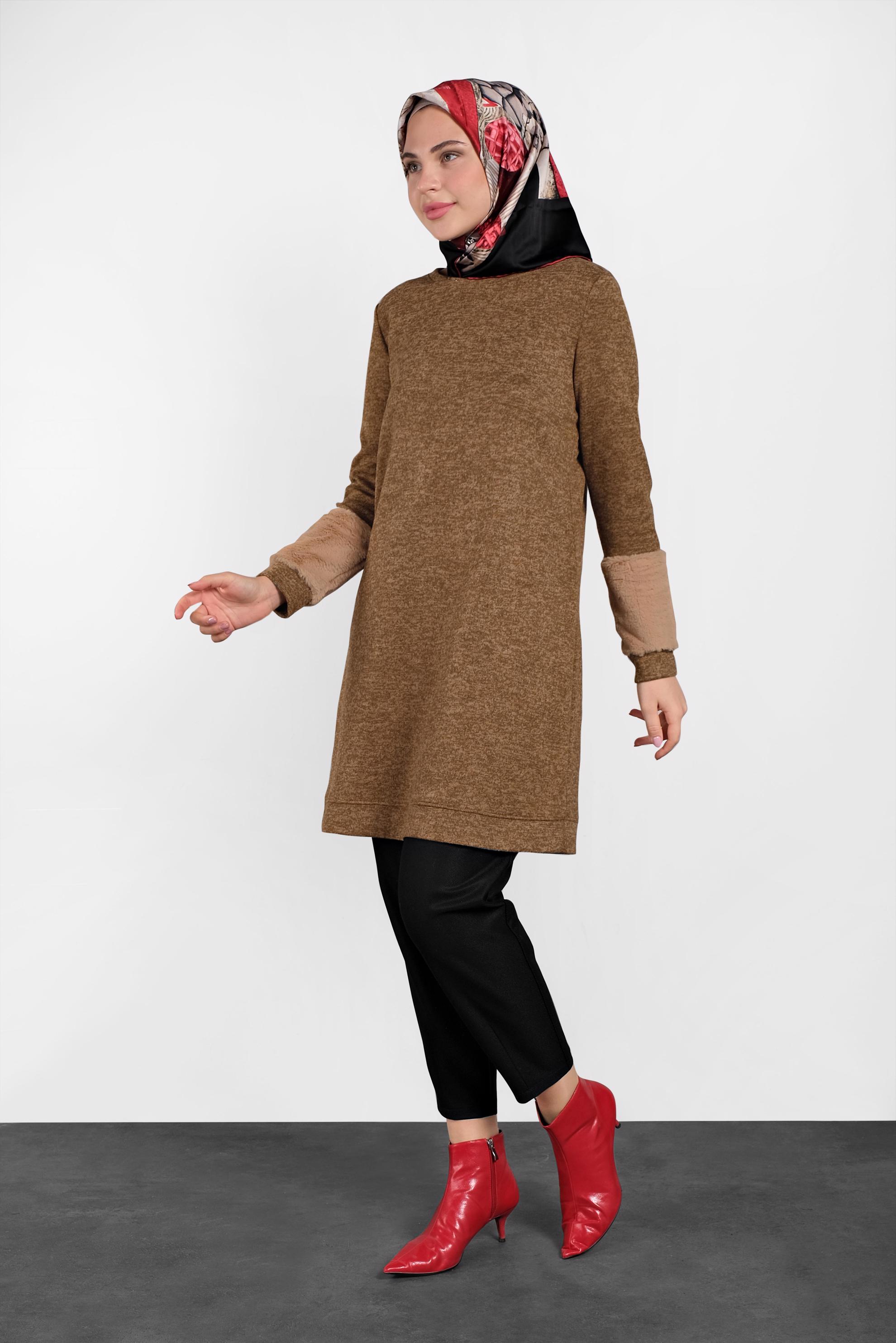 Tesettür giyim KAHVE KOLLARI PELUŞ TUNİK 40398 