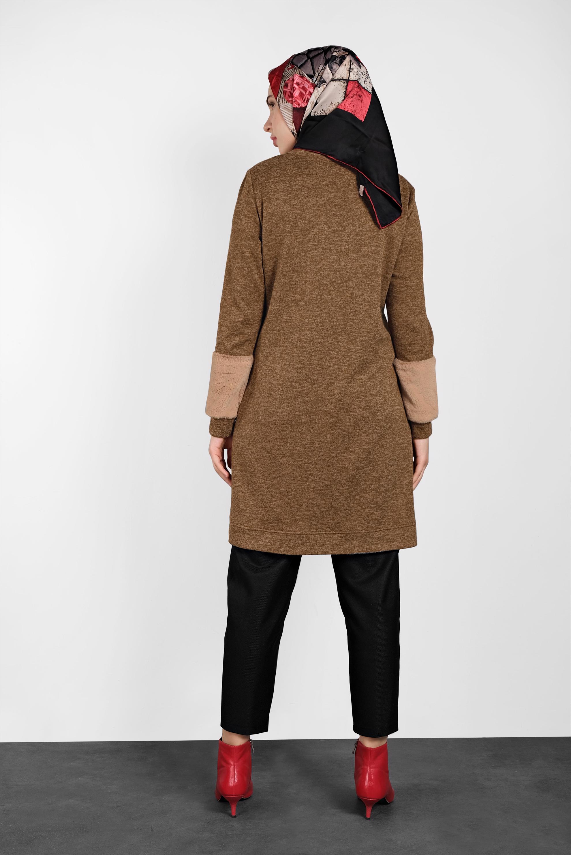 Tesettür giyim KAHVE KOLLARI PELUŞ TUNİK 40398 