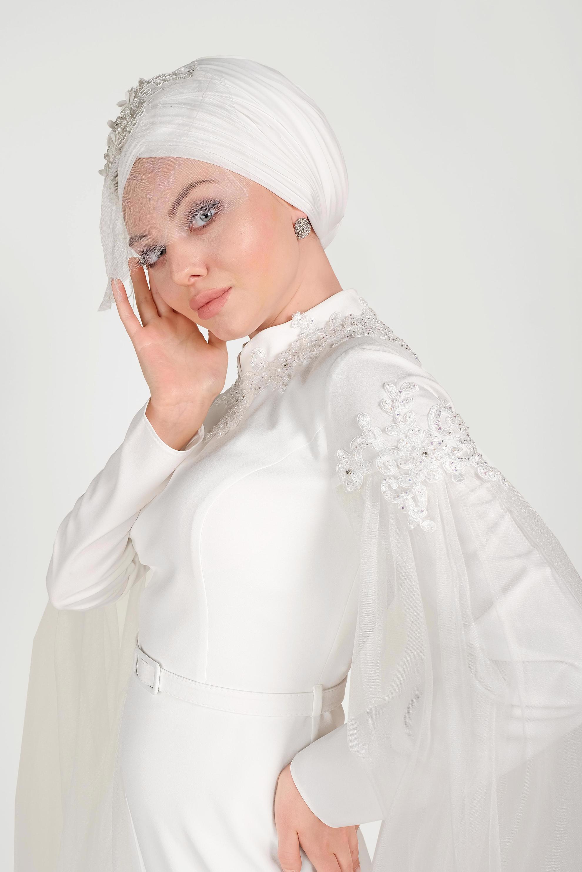 Tesettür giyim BEYAZ BONCUKLU TÜLLÜ ABİYE ELBİSE 50007