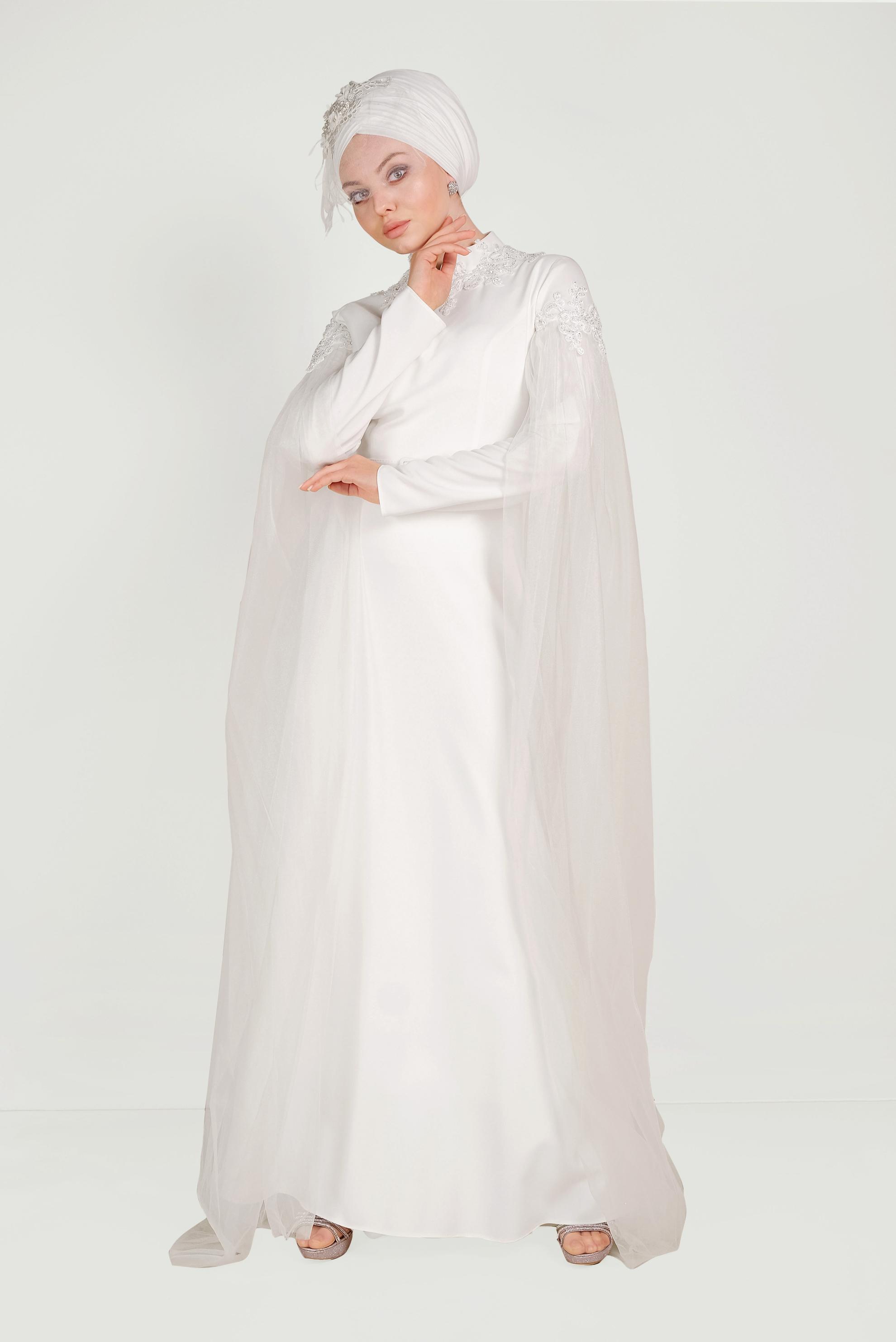 Tesettür giyim BEYAZ BONCUKLU TÜLLÜ ABİYE ELBİSE 50007