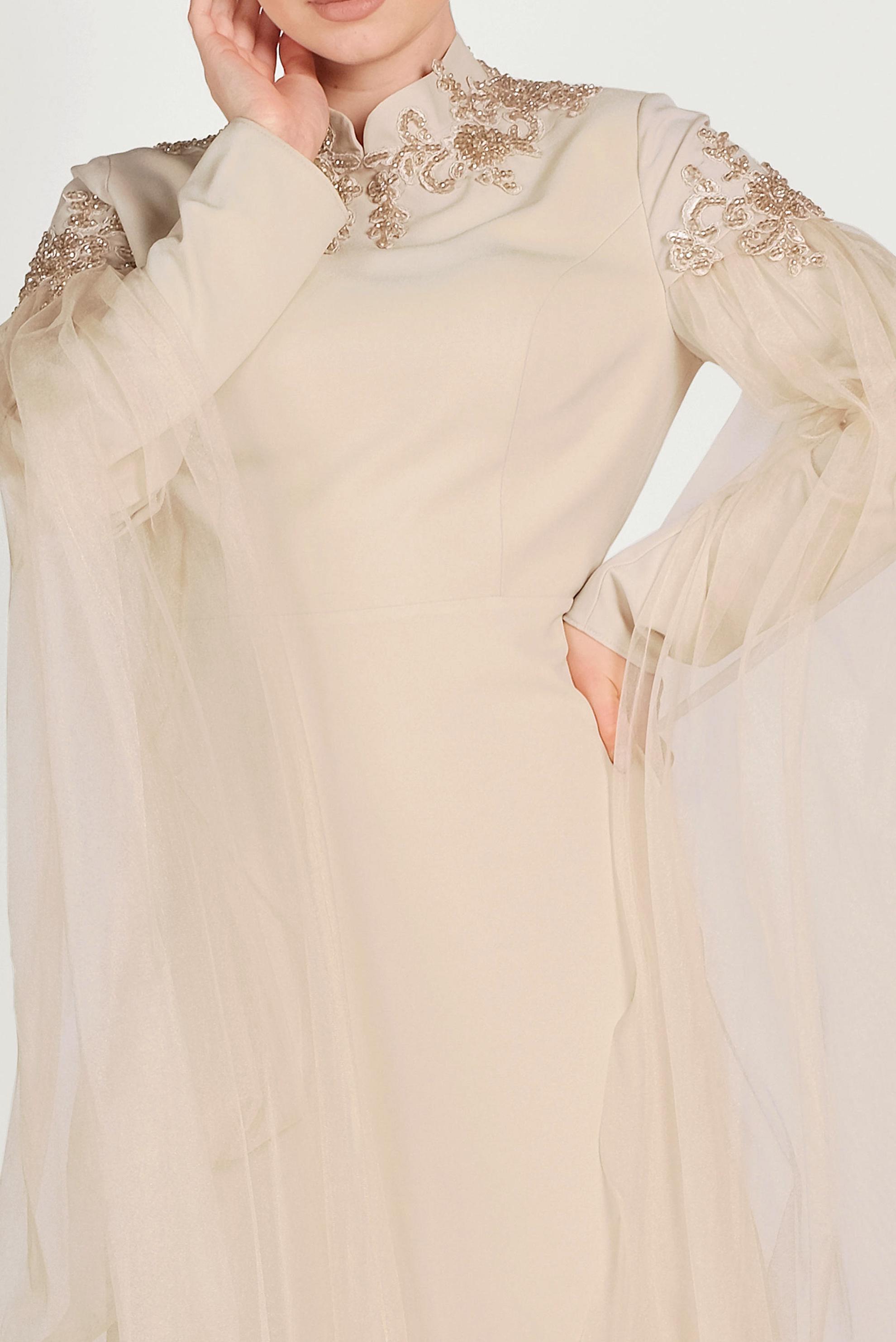 Tesettür giyim BEJ BONCUKLU TÜLLÜ ABİYE ELBİSE 50007