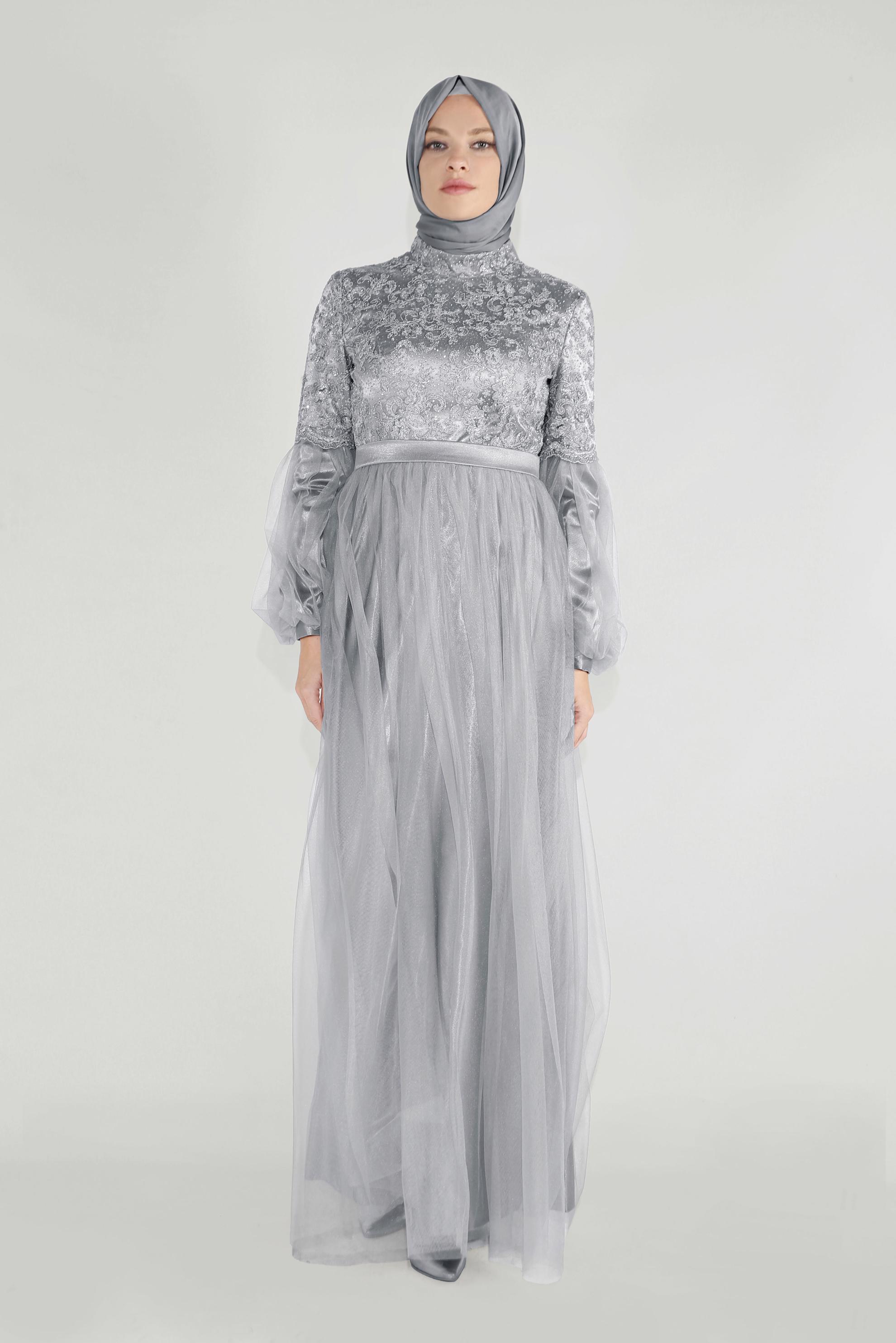Tesettür giyim GRİ YALDIZLI KOLLARI TÜLLÜ ABİYE 50009