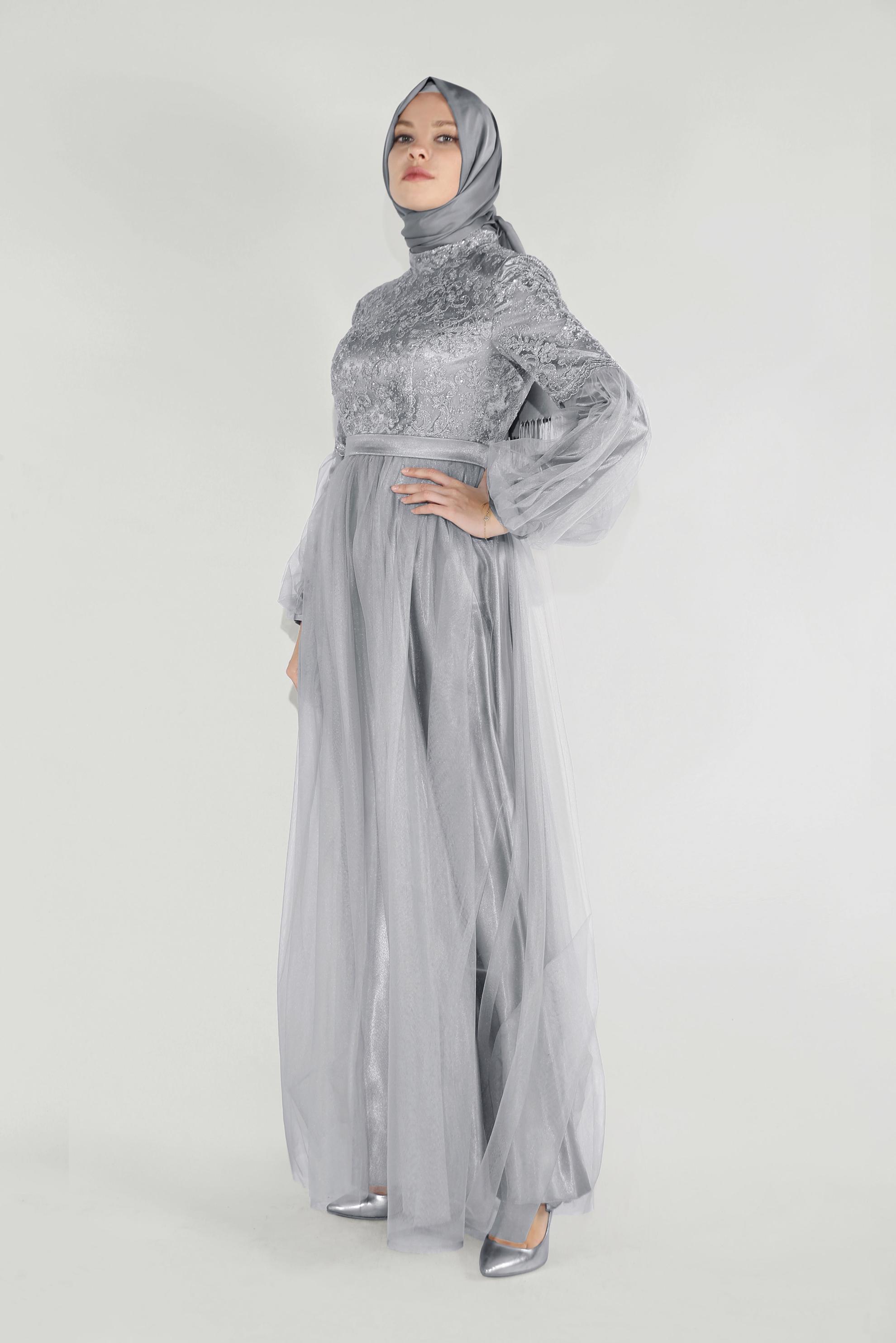 Tesettür giyim GRİ YALDIZLI KOLLARI TÜLLÜ ABİYE 50009