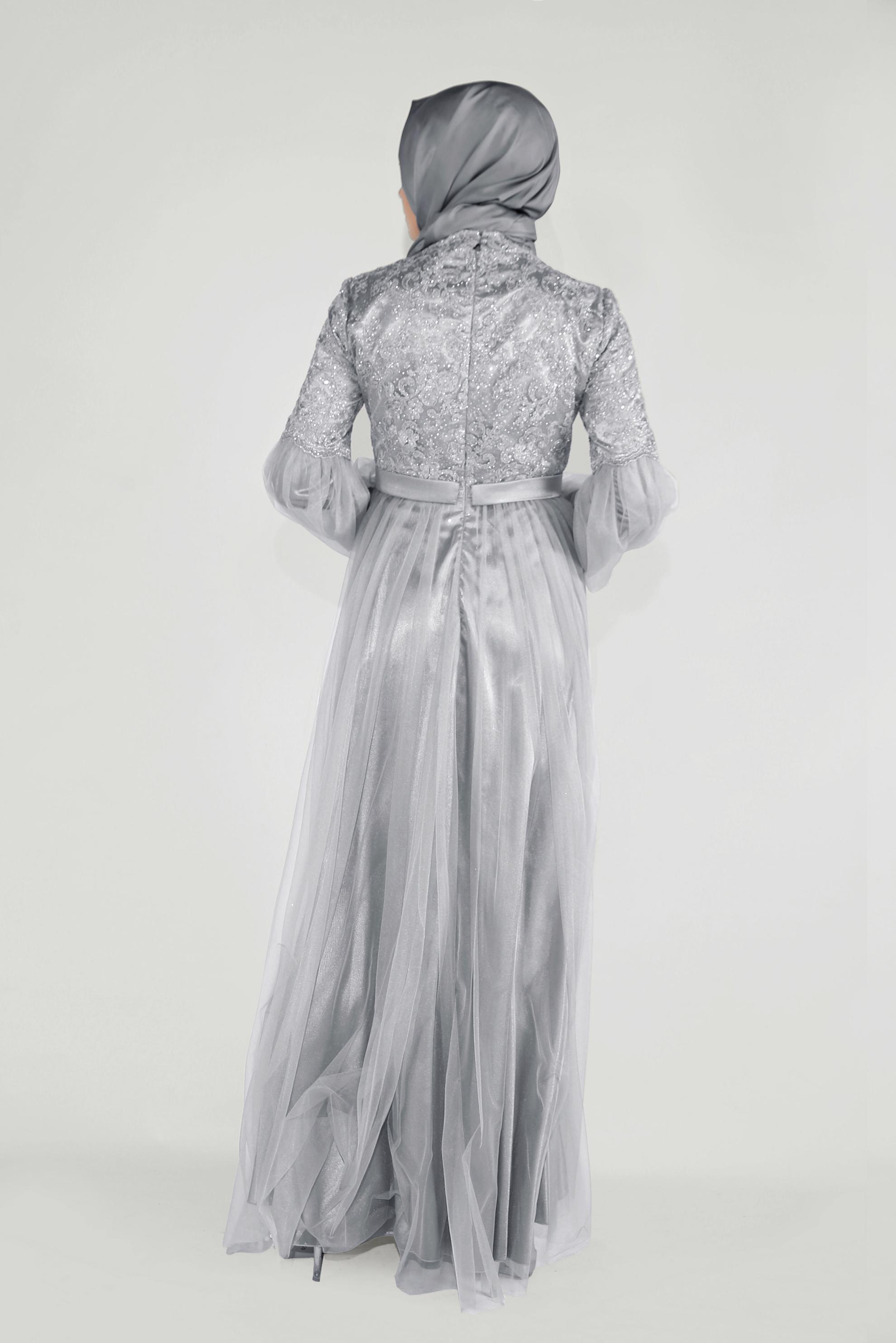 Tesettür giyim GRİ YALDIZLI KOLLARI TÜLLÜ ABİYE 50009