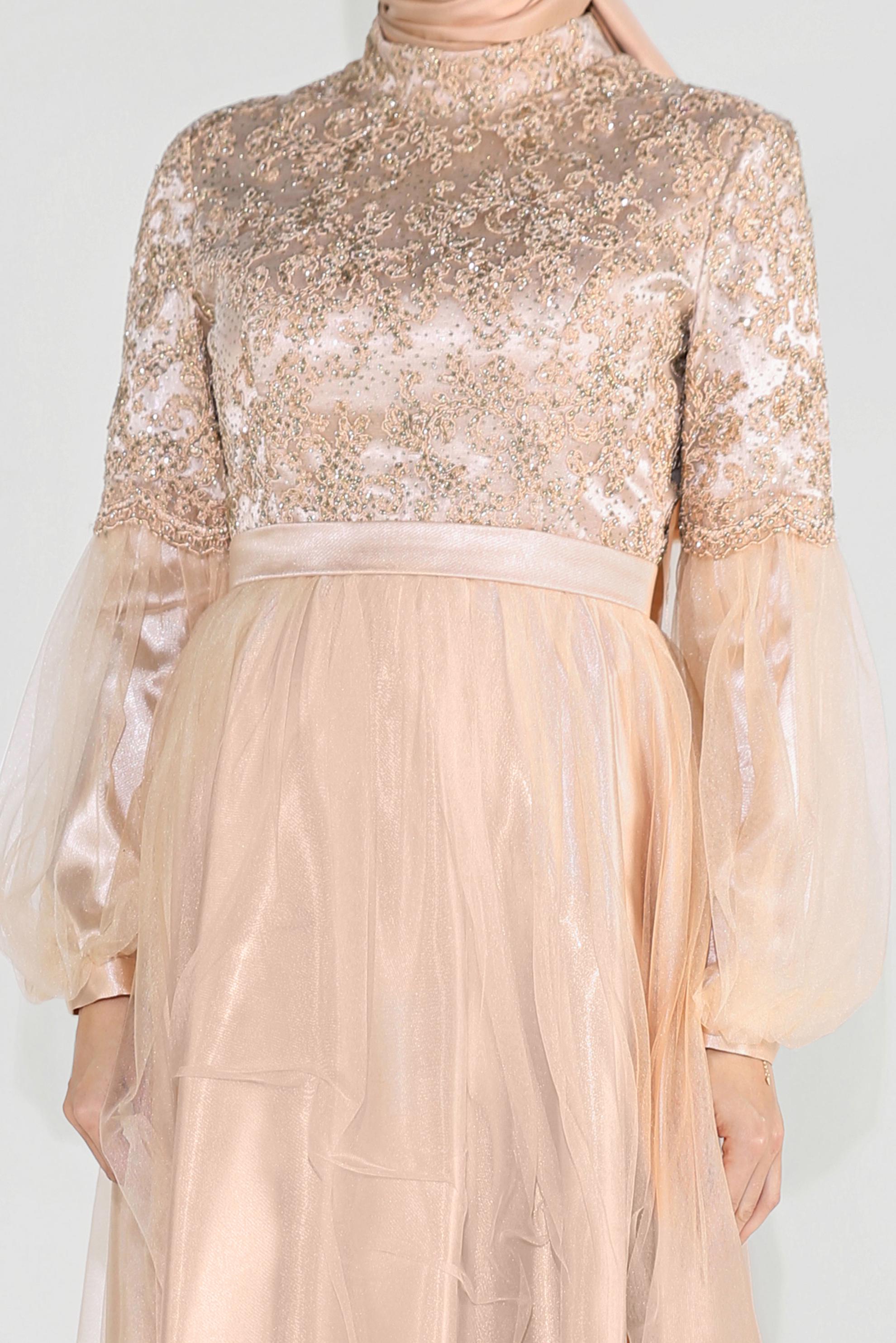 Tesettür giyim ALTIN YALDIZLI KOLLARI TÜLLÜ ABİYE 50009