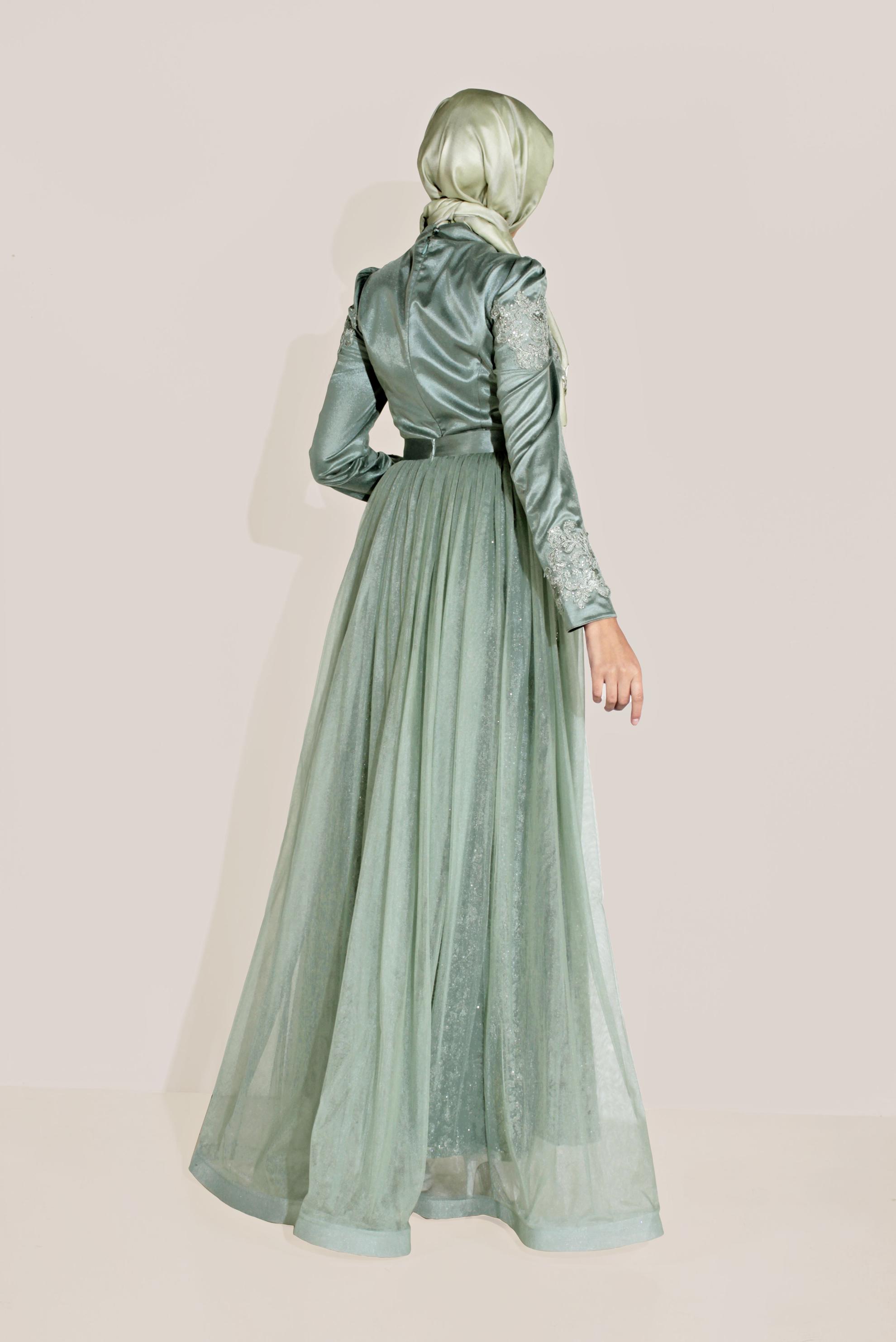 Tesettür giyim YEŞİL GÜPÜR DETAYLI ABİYE ELBİSE 50010