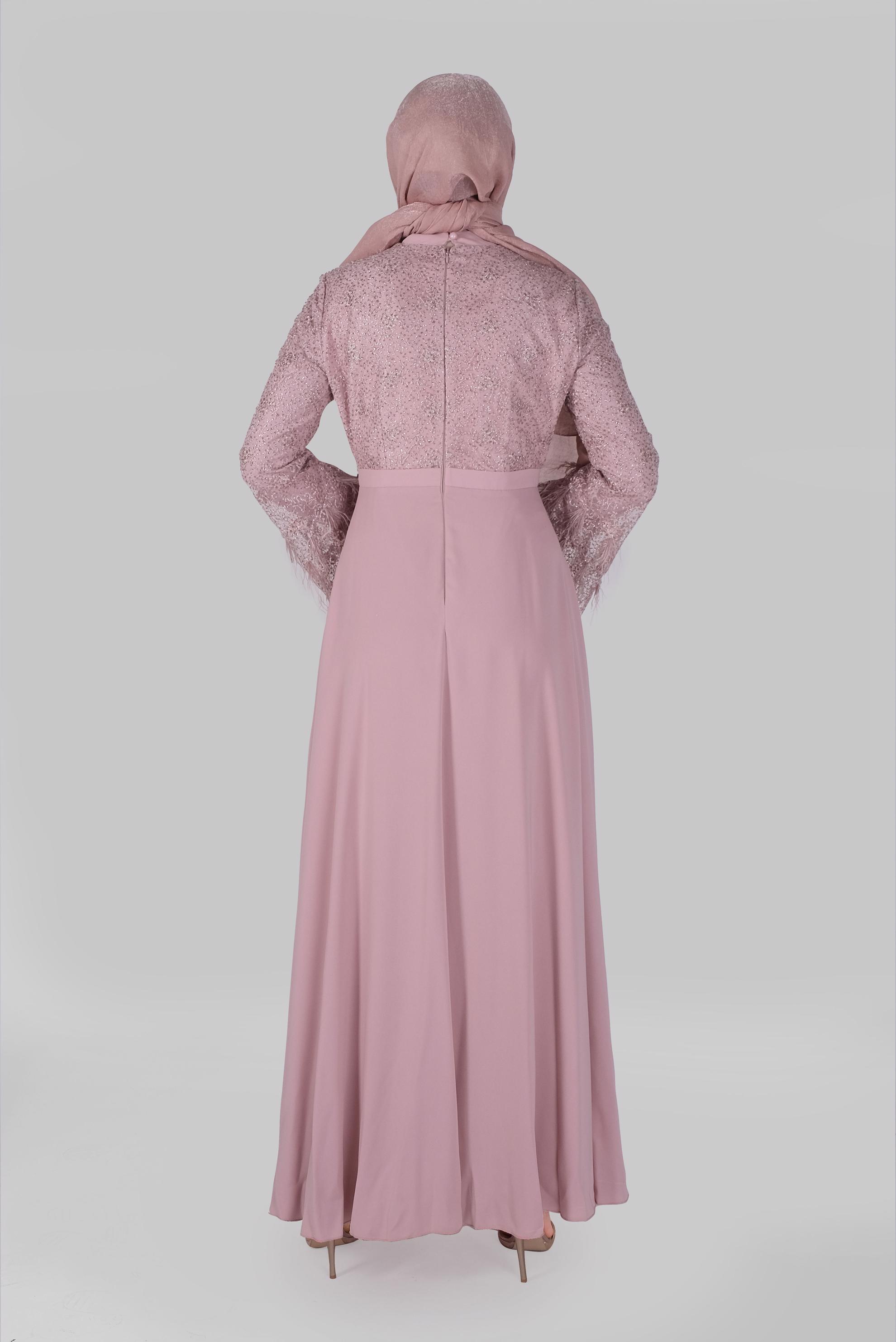 Tesettür giyim PUDRA FİYONK YAKA TÜYLÜ GENİŞ KOL ELBİSE  50029