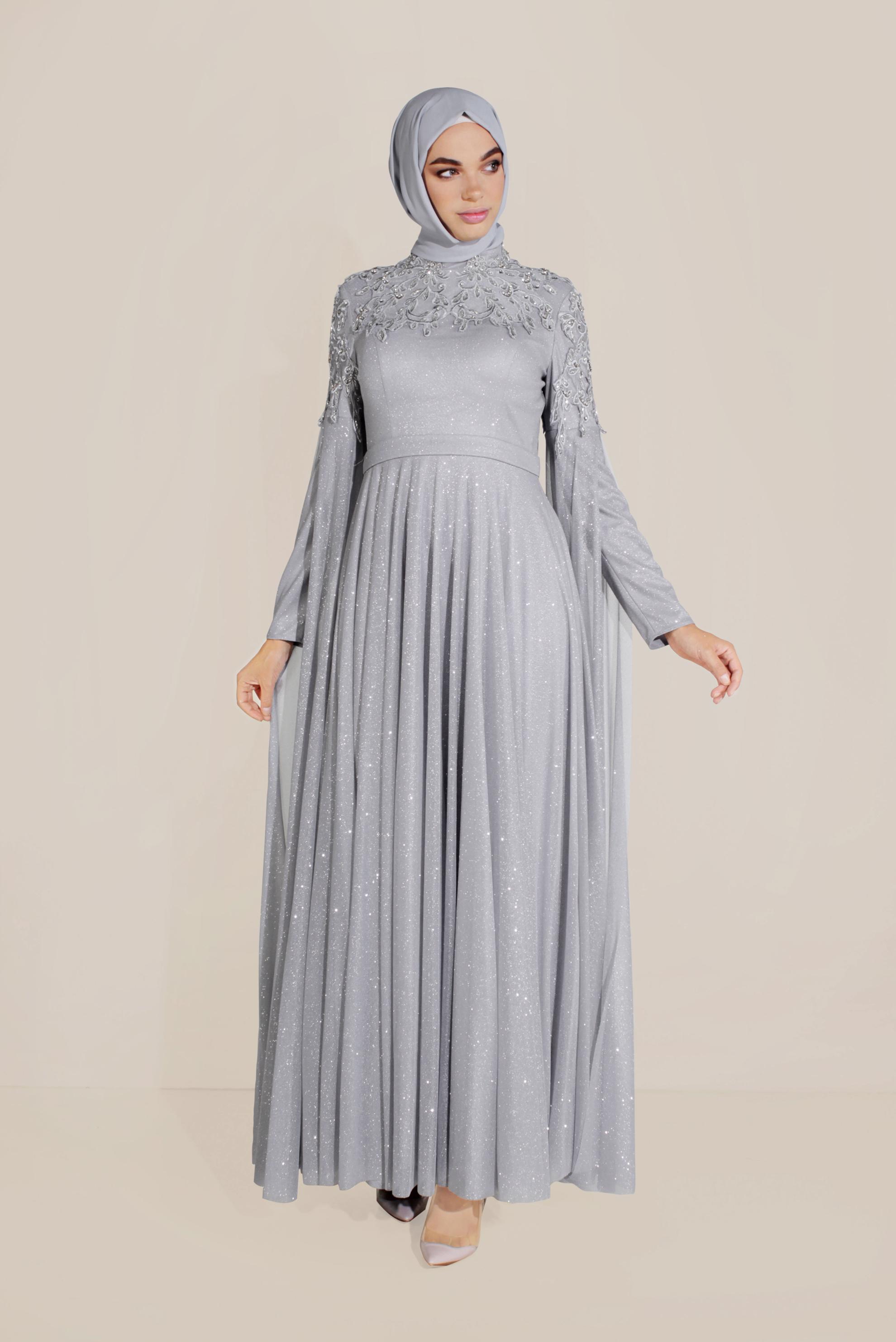 Tesettür giyim GRİ GÜPÜR DETAYLI PELERİN KOL SİMLİ KUMAŞ ABİYE 50031