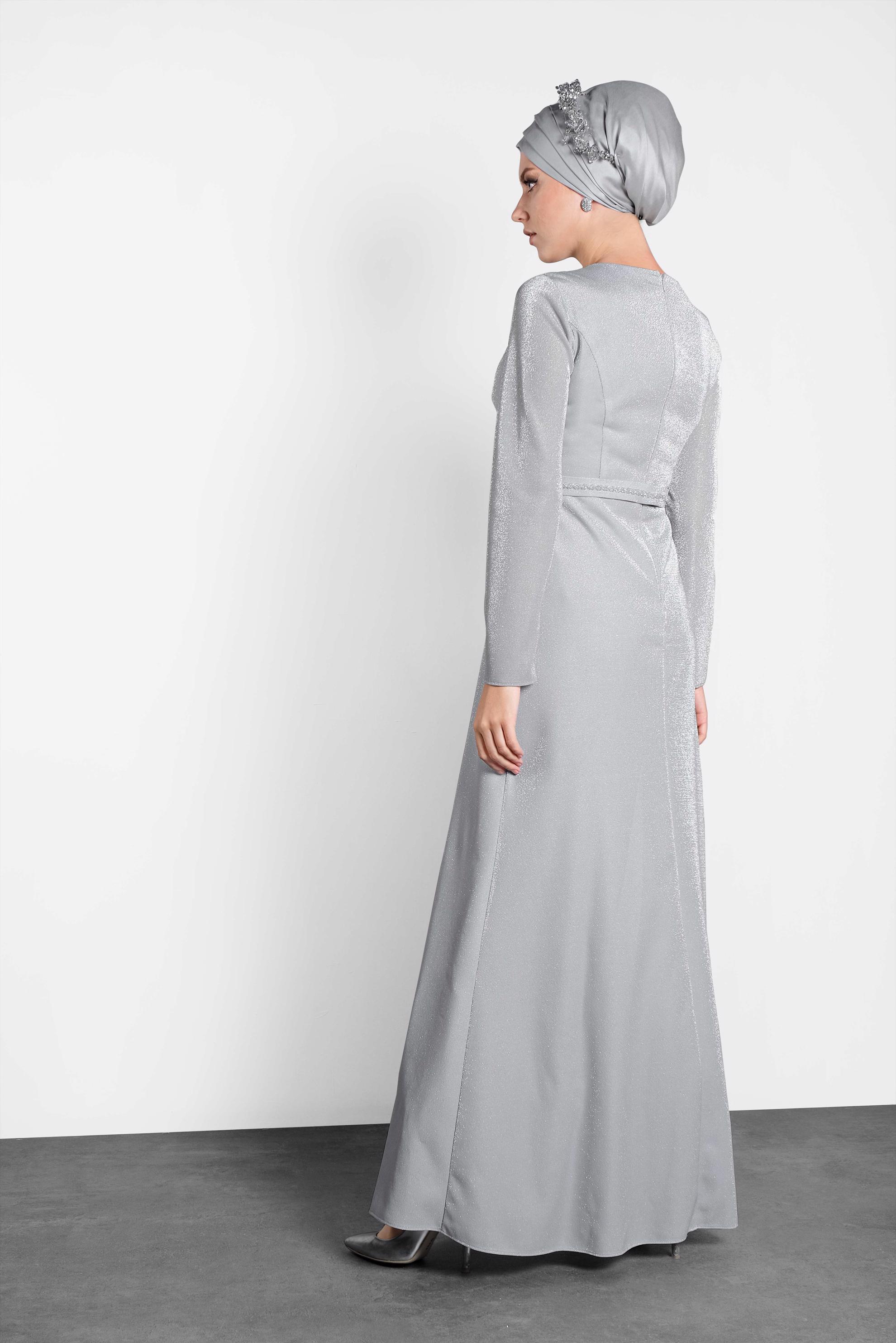 Tesettür giyim GRİ SİMLİ ABİYE ELBİSE 5574