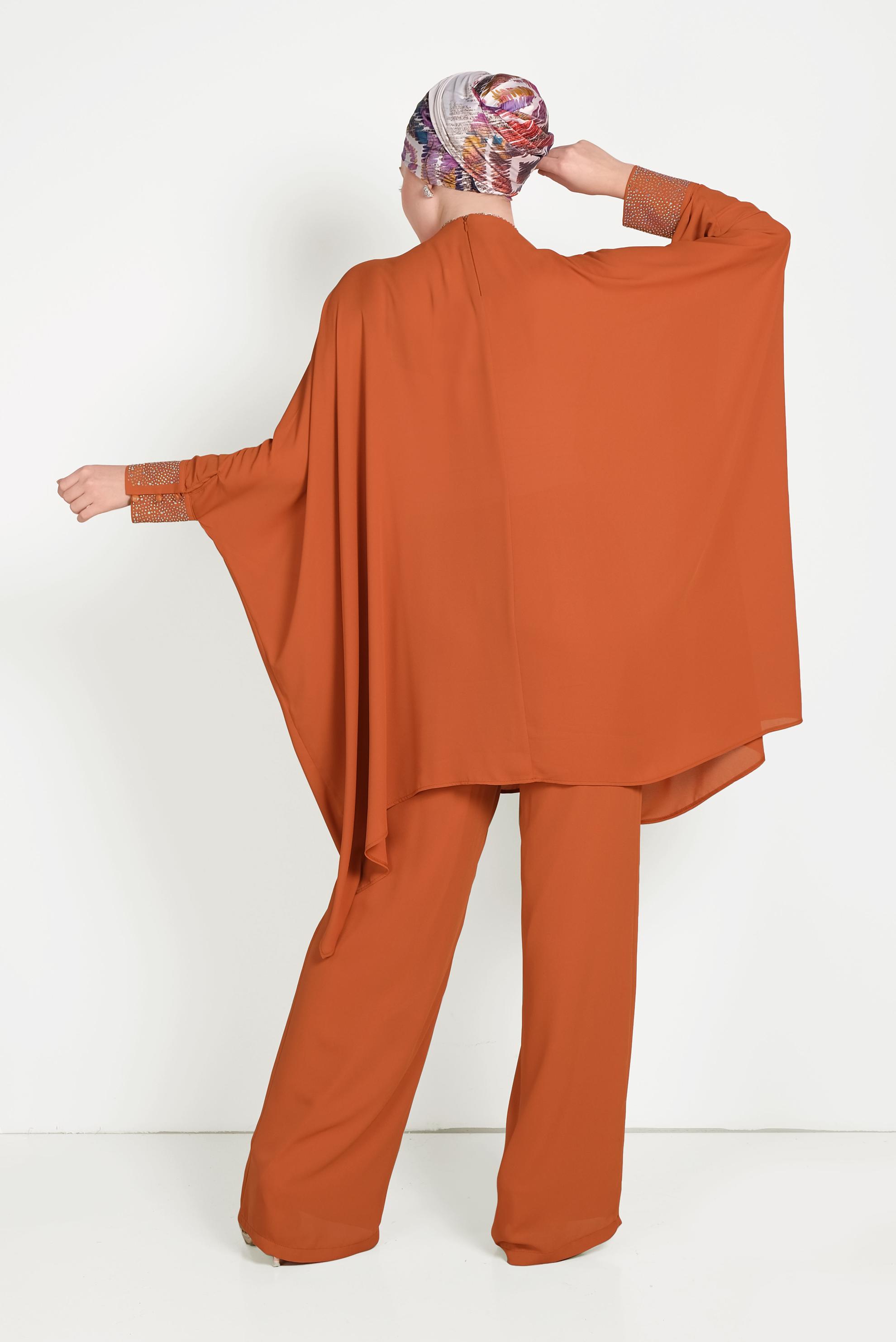 Tesettür giyim TABA MANŞETLERİ TAŞLI ASİMETRİK KESİM TAKIM 50003