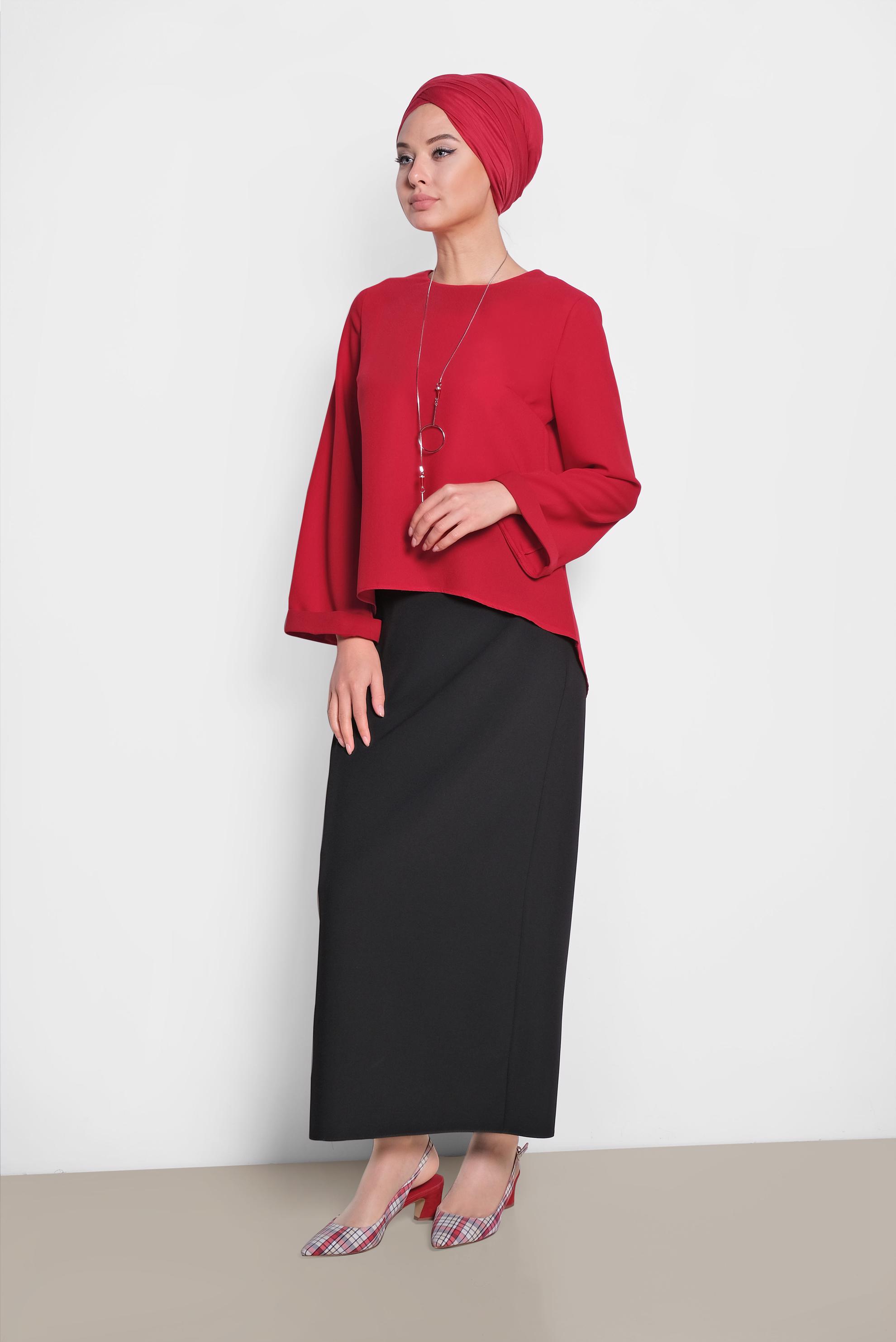 Tesettür giyim KIRMIZI ETEK UCU OVAL KESİM BLUZ 4017