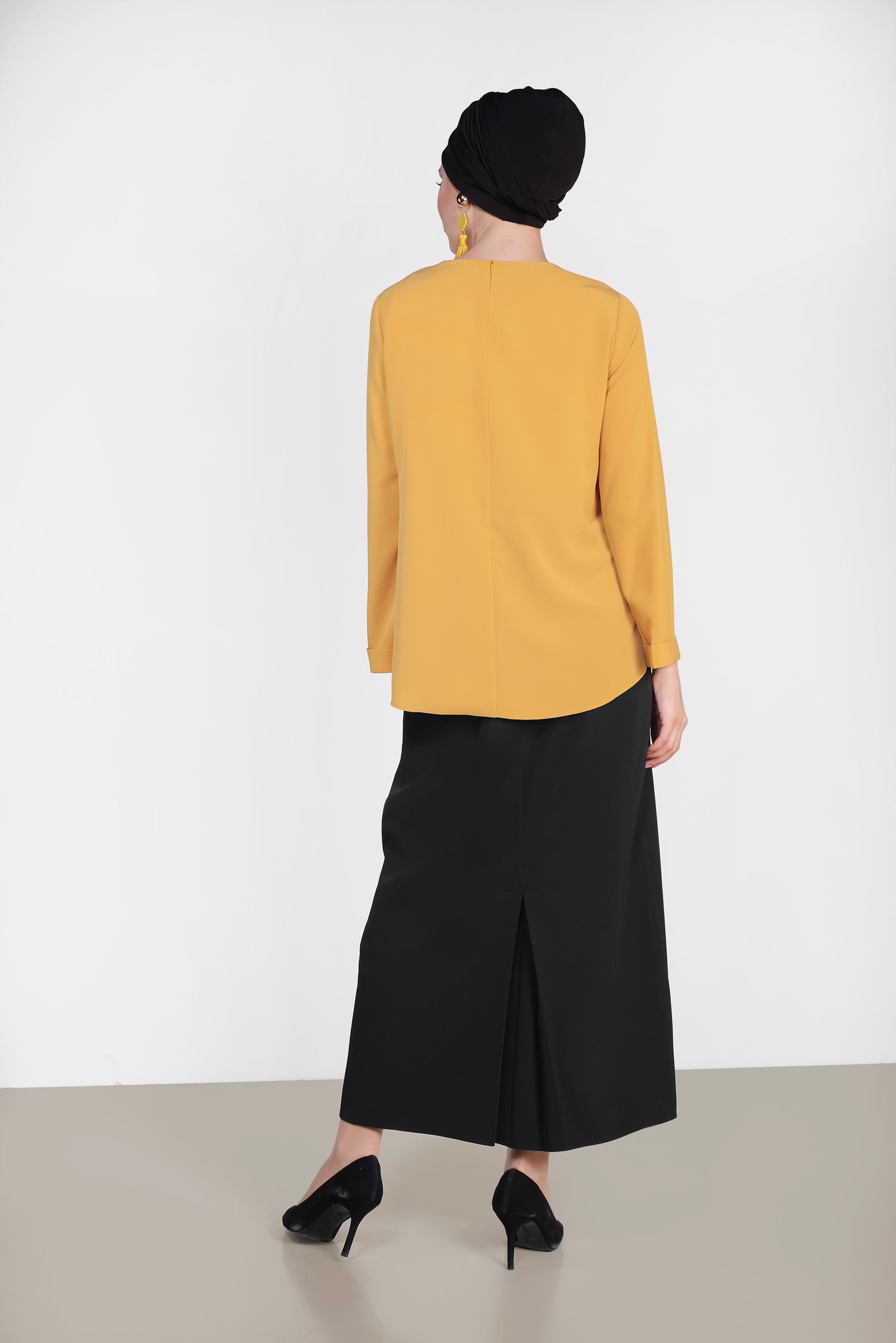 Tesettür giyim SARI ETEK UCU OVAL KESİM BLUZ 4017