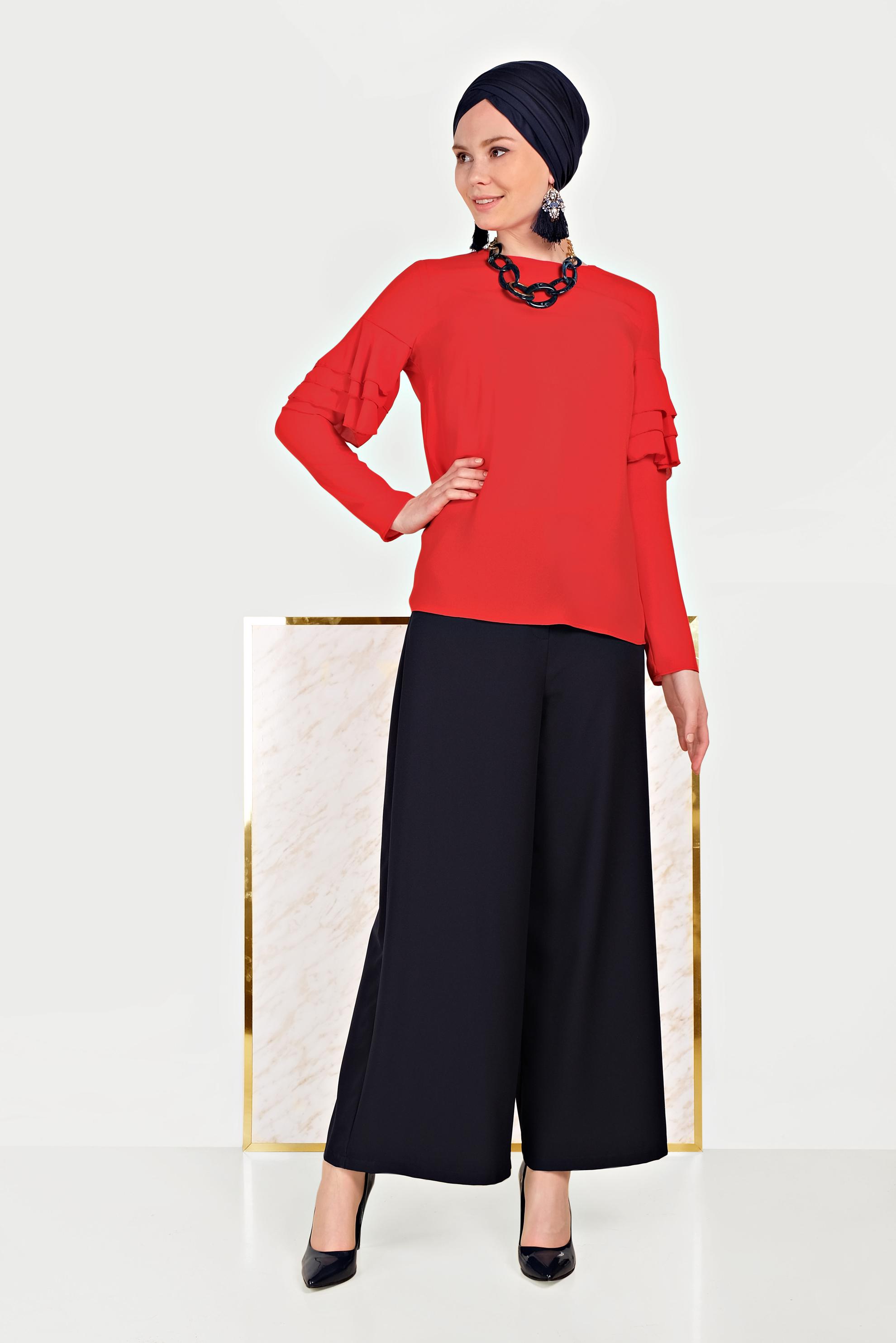 Tesettür giyim KIRMIZI KOLLARI VOLANLI BLUZ 40477