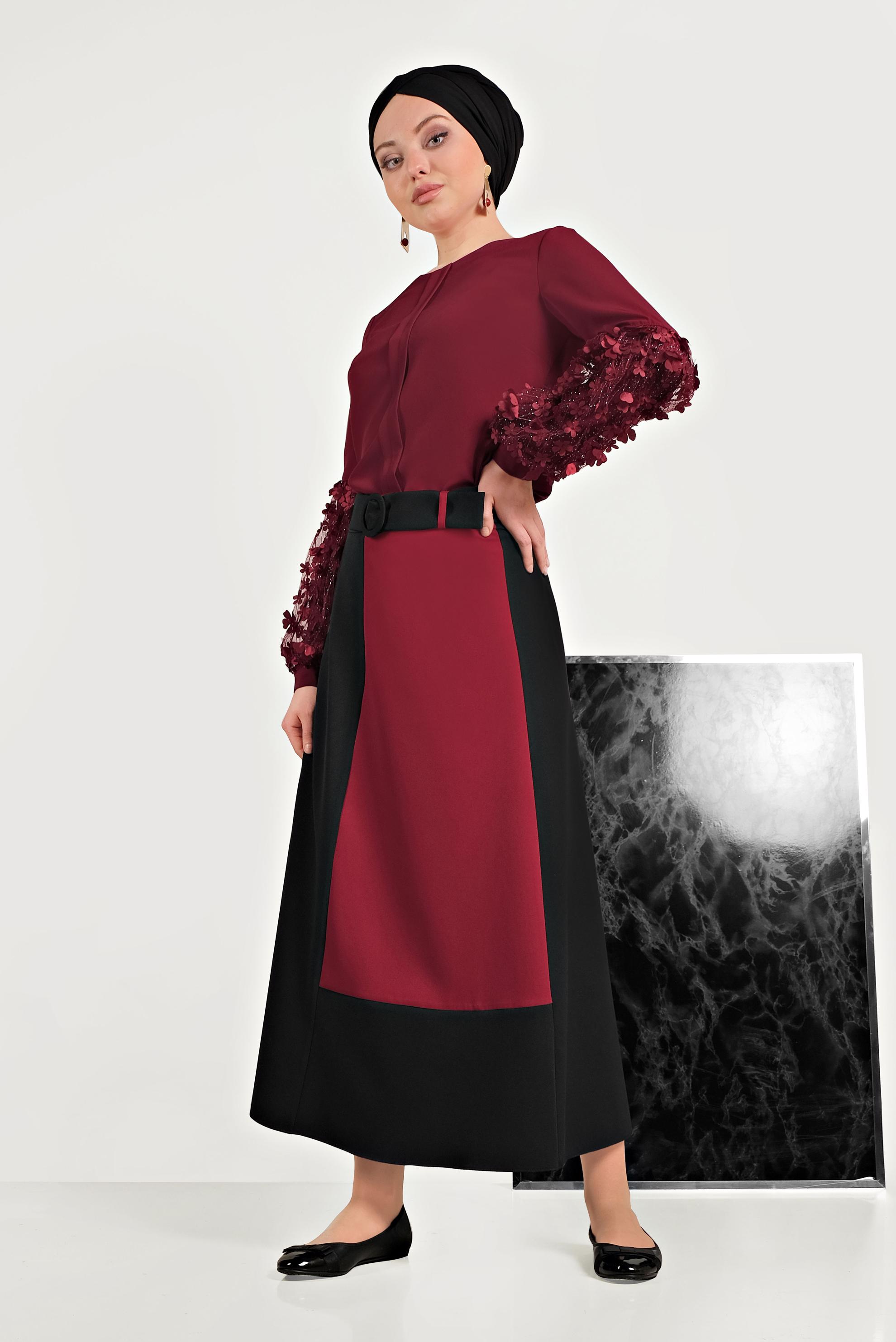 Hijab clothing CLARET RED FLOWER DETAIL BLOUSE 40532 