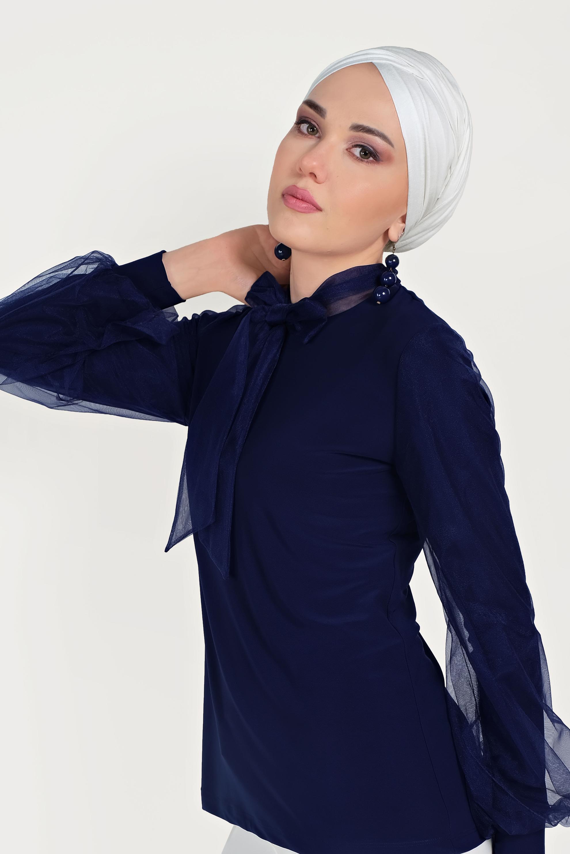 Tesettür giyim LACİVERT TÜL DETAYLI BLUZ 40597