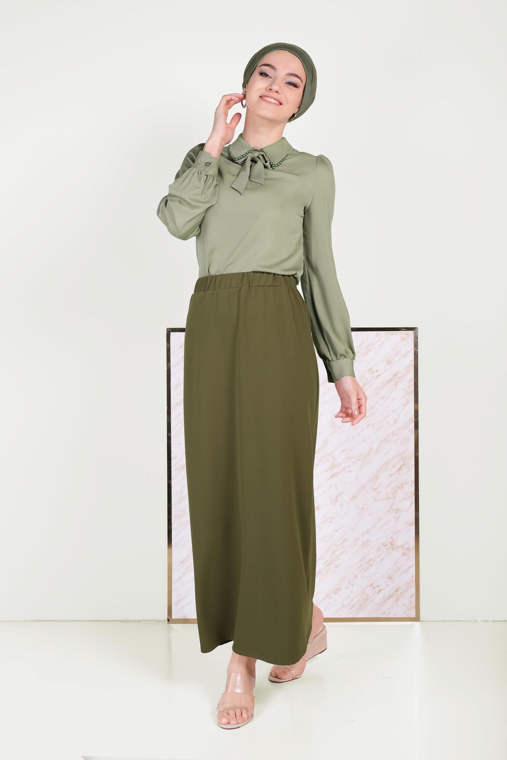 Tesettür giyim HAKİ YAKASI İNCİLİ BLUZ 40603