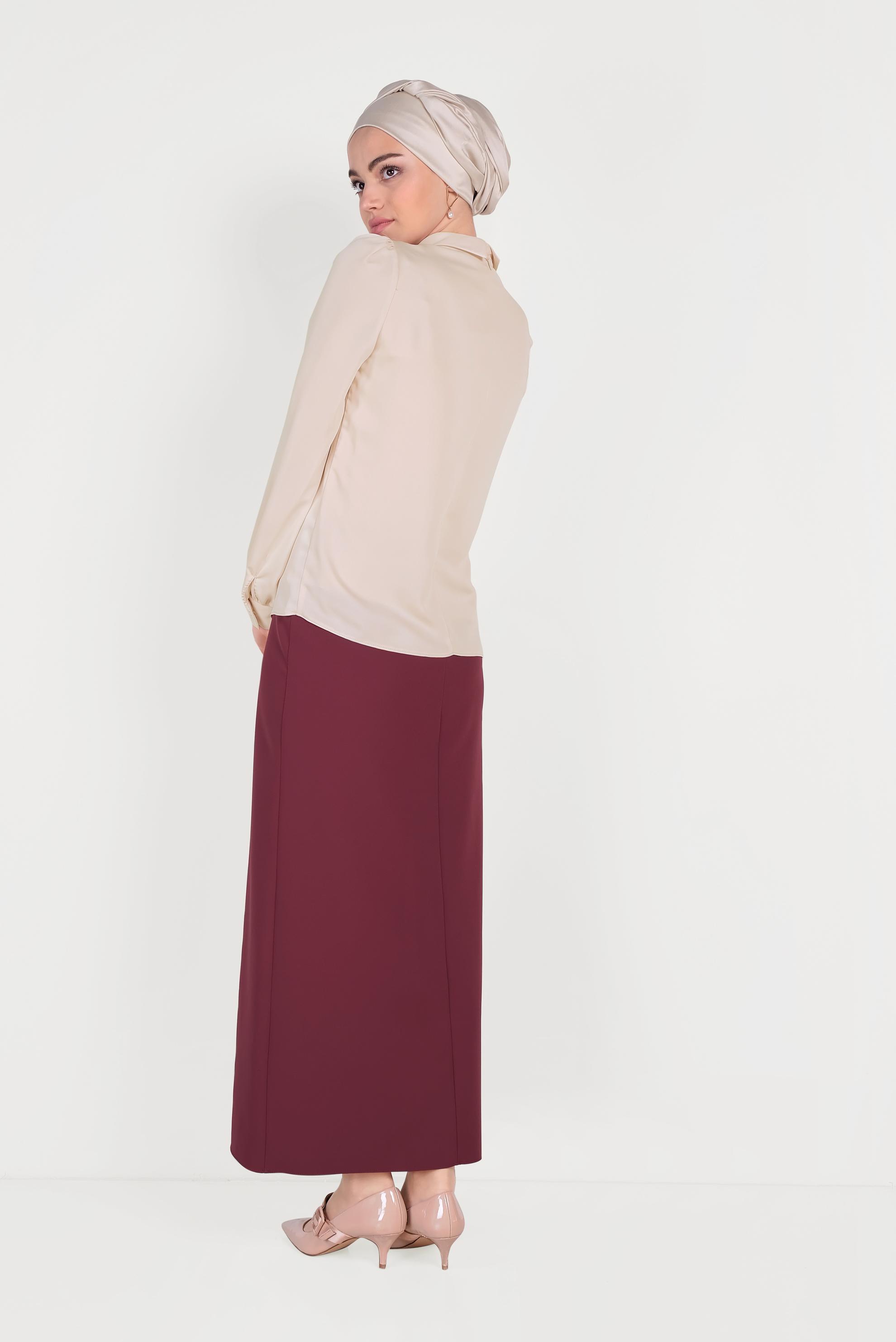 Tesettür giyim BEJ YAKASI İNCİLİ BLUZ 40603