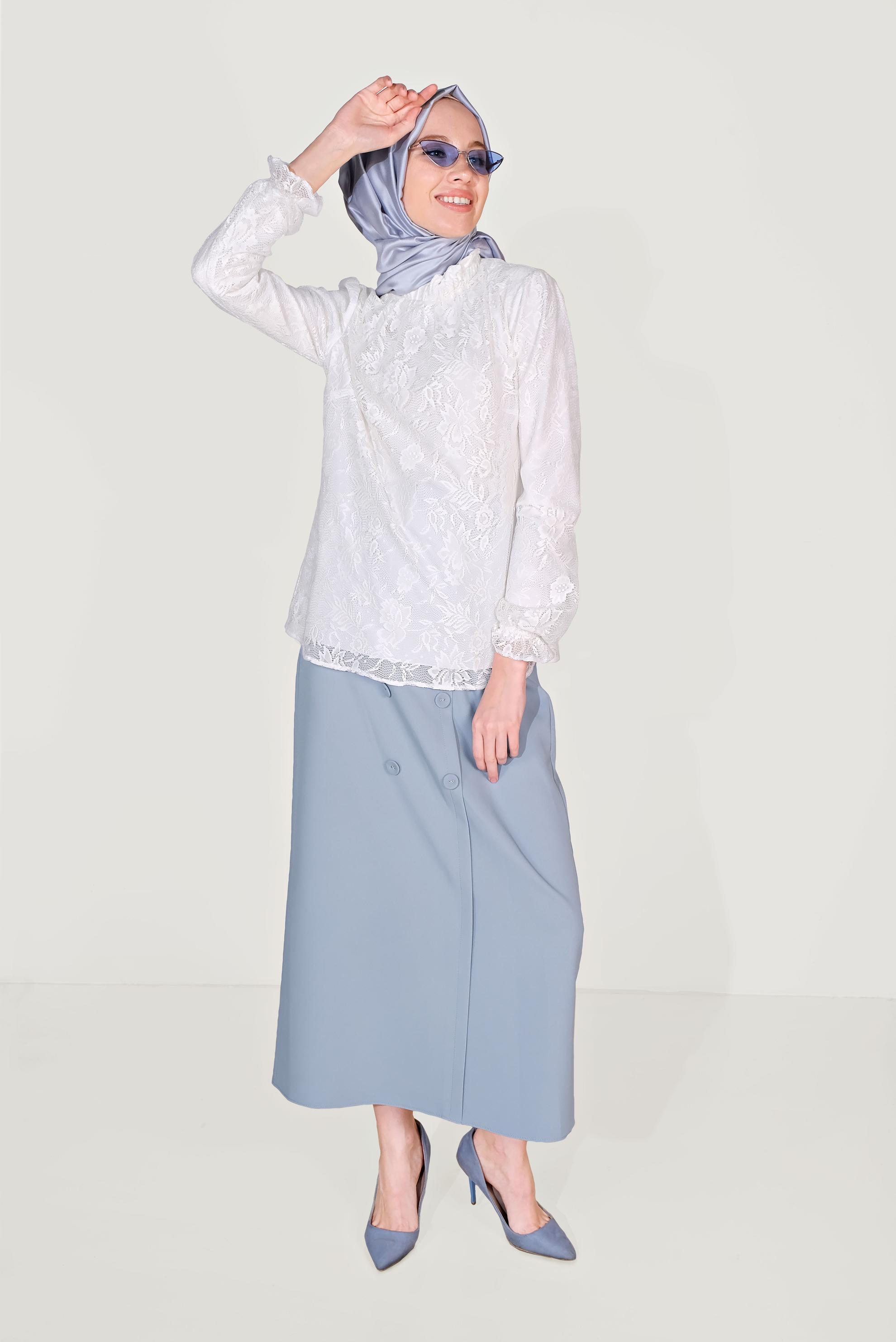 Tesettür giyim BEYAZ MANŞETLERİ LASTİKLİ DANTELLİ BLUZ 40688 