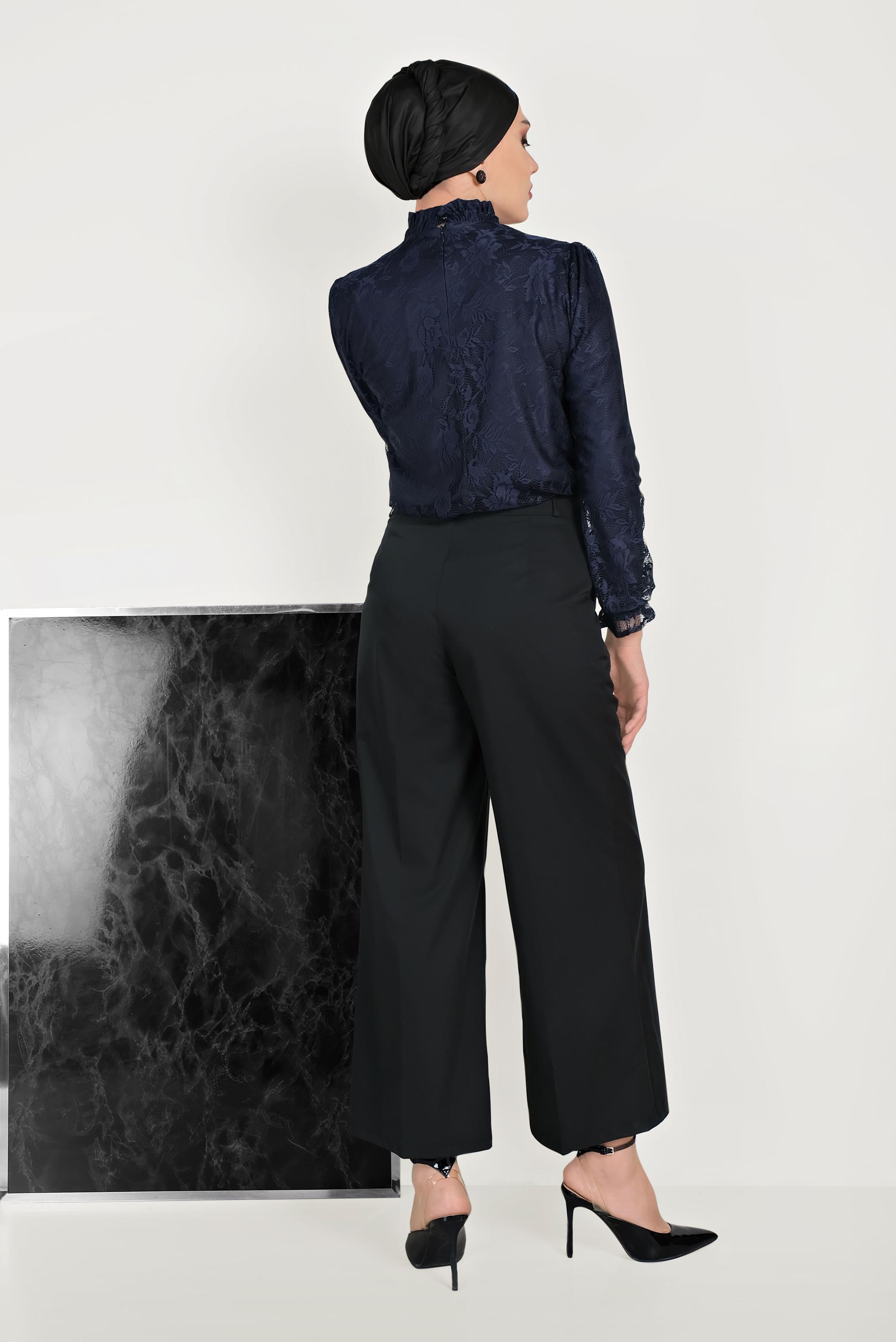 Tesettür giyim LACİVERT MANŞETLERİ LASTİKLİ DANTELLİ BLUZ 40688 