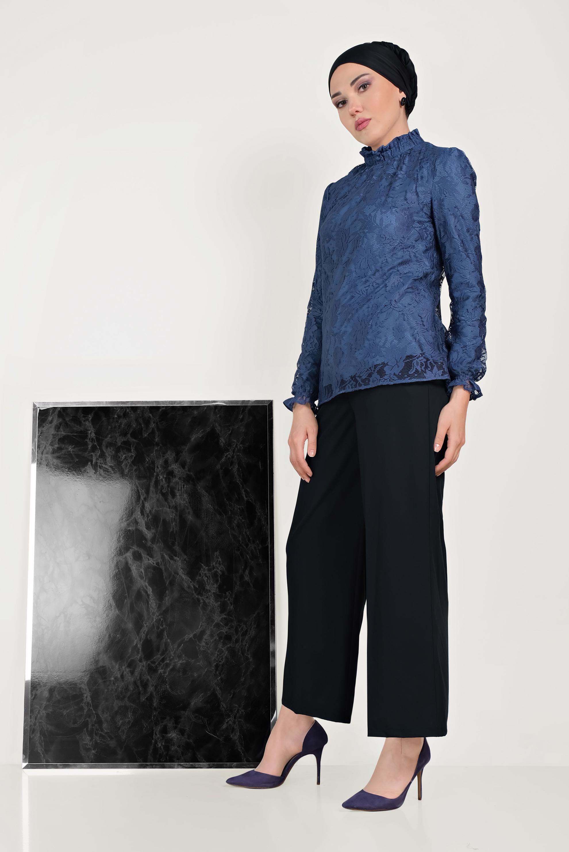 Tesettür giyim LACİVERT MANŞETLERİ LASTİKLİ DANTELLİ BLUZ 40688 