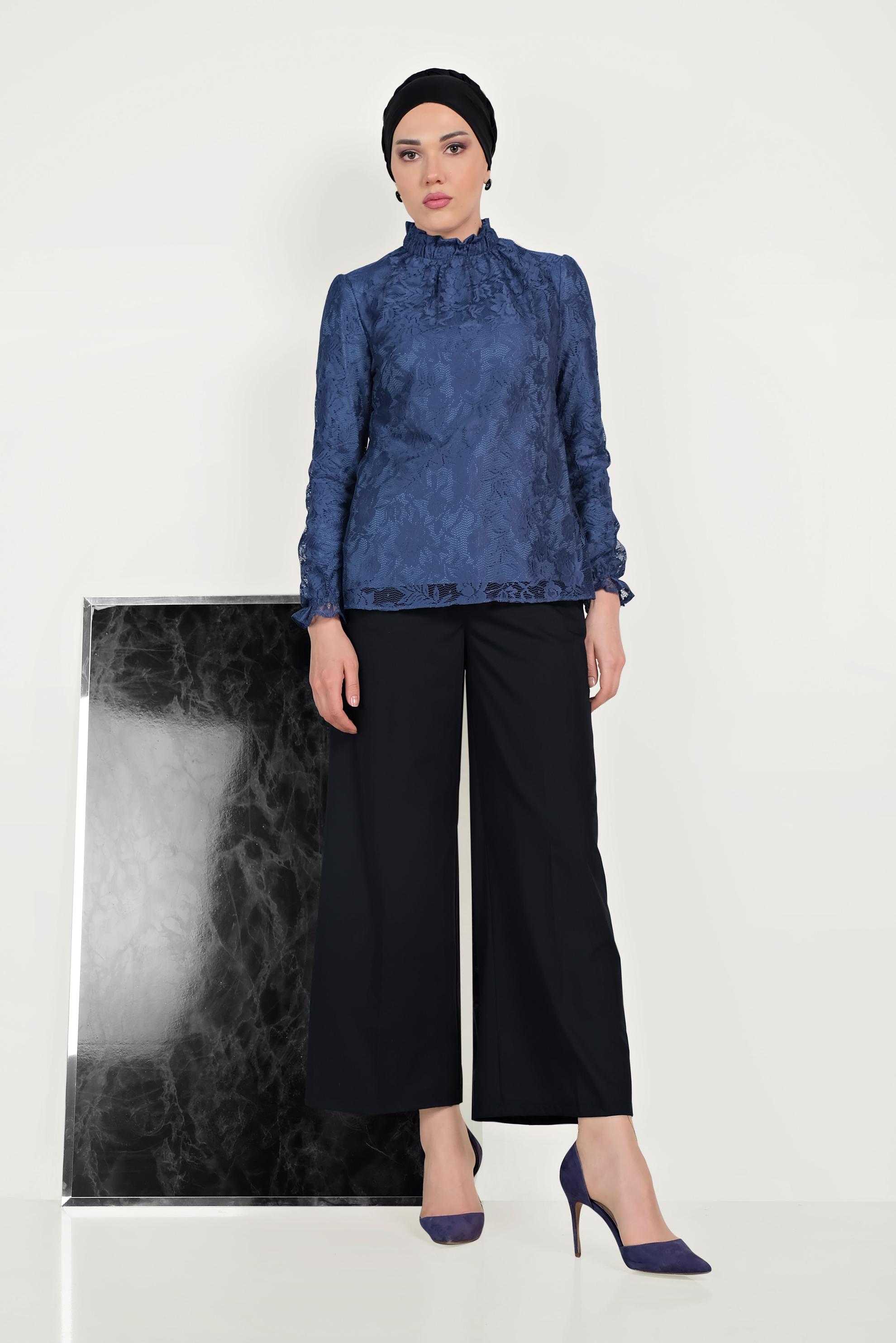 Tesettür giyim LACİVERT MANŞETLERİ LASTİKLİ DANTELLİ BLUZ 40688 