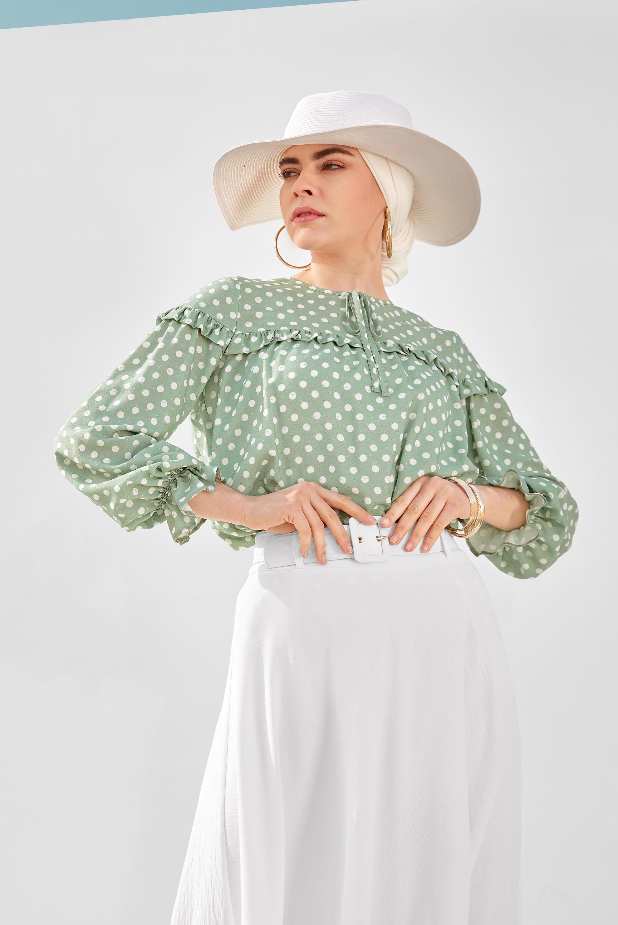 Tesettür giyim YEŞİL PUANTİYE DESENLİ BLUZ 40689