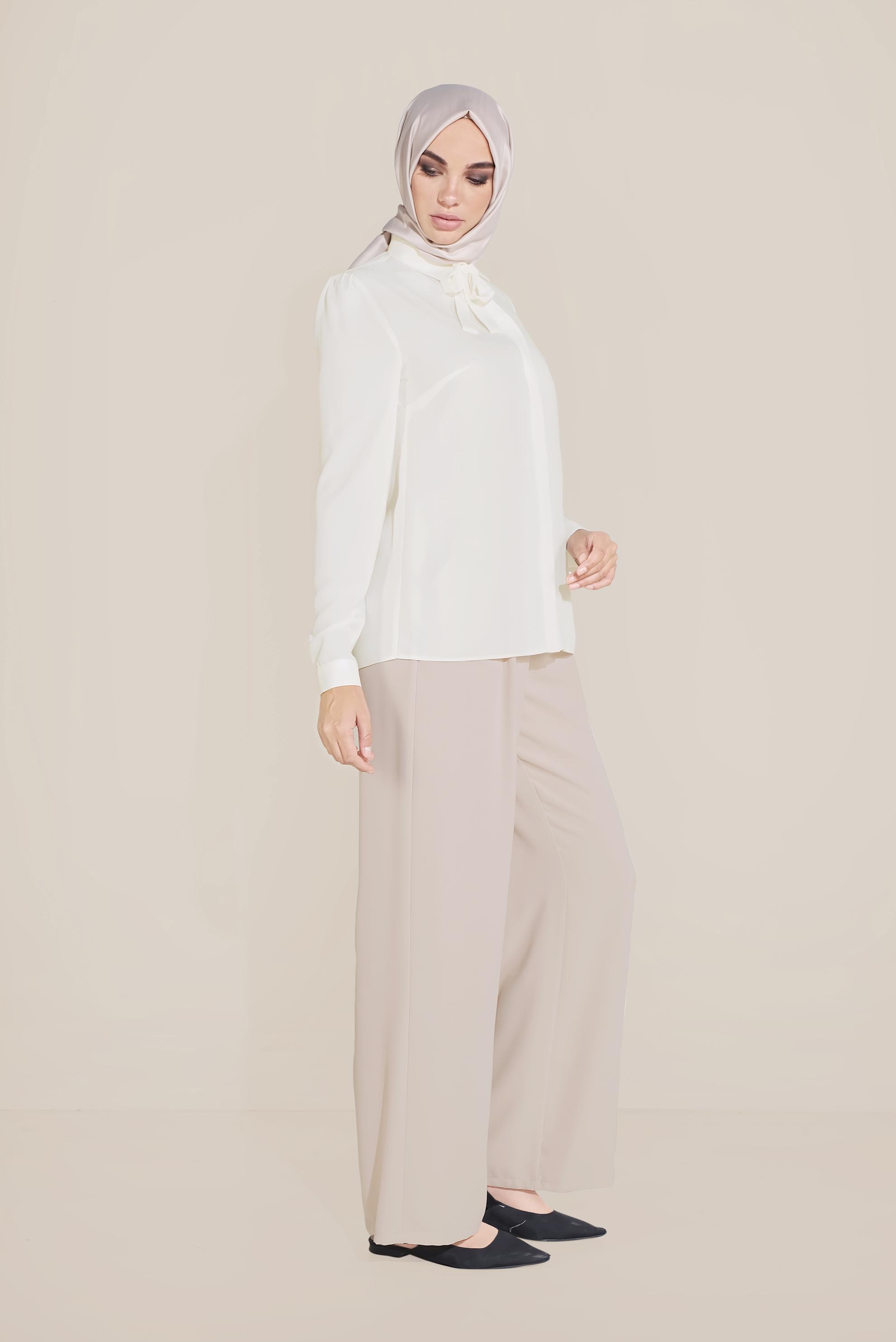 Tesettür giyim BEYAZ ŞİFON YAKASI BAĞLAMALI BLUZ 40715