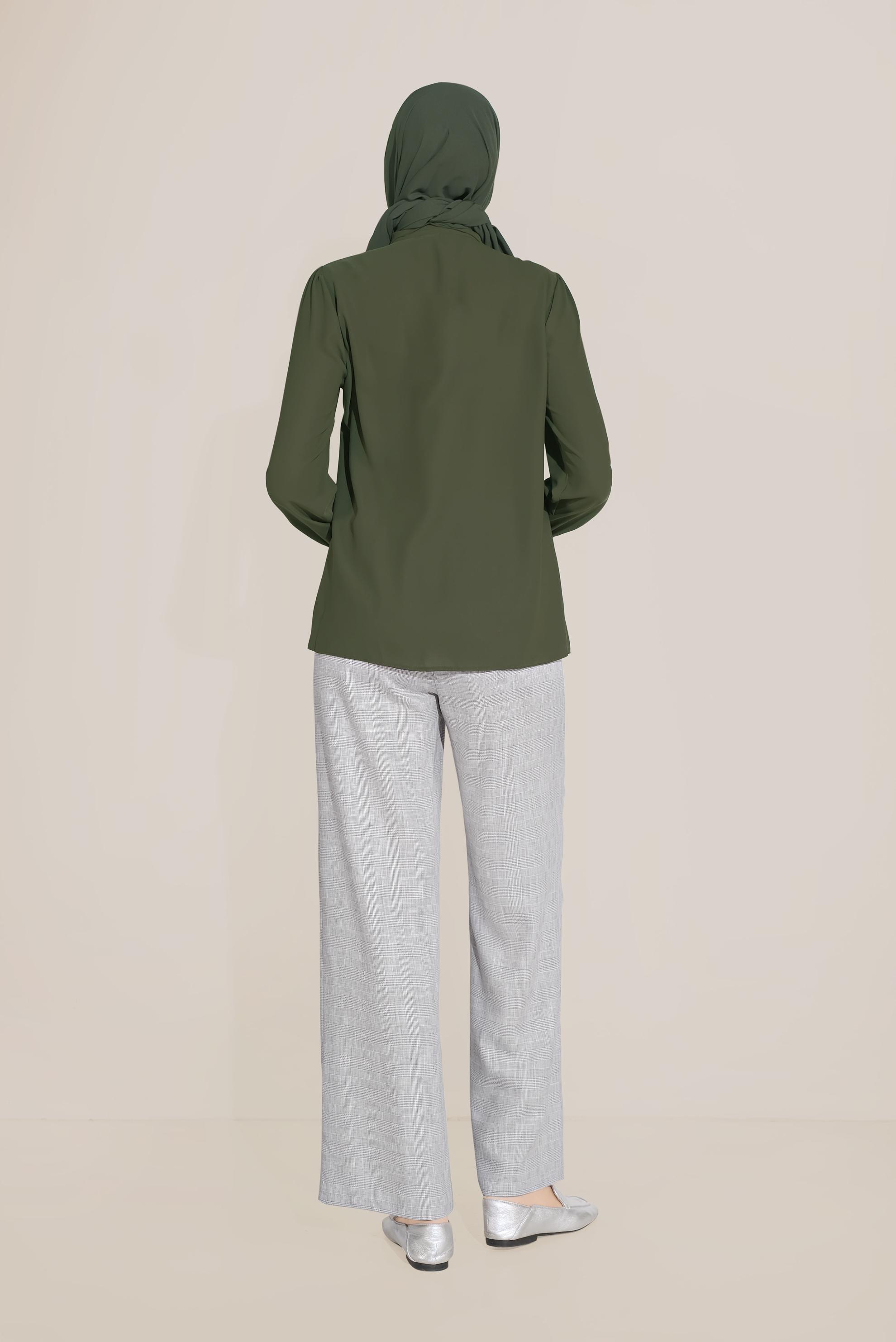 Tesettür giyim HAKİ ŞİFON YAKASI BAĞLAMALI BLUZ 40715