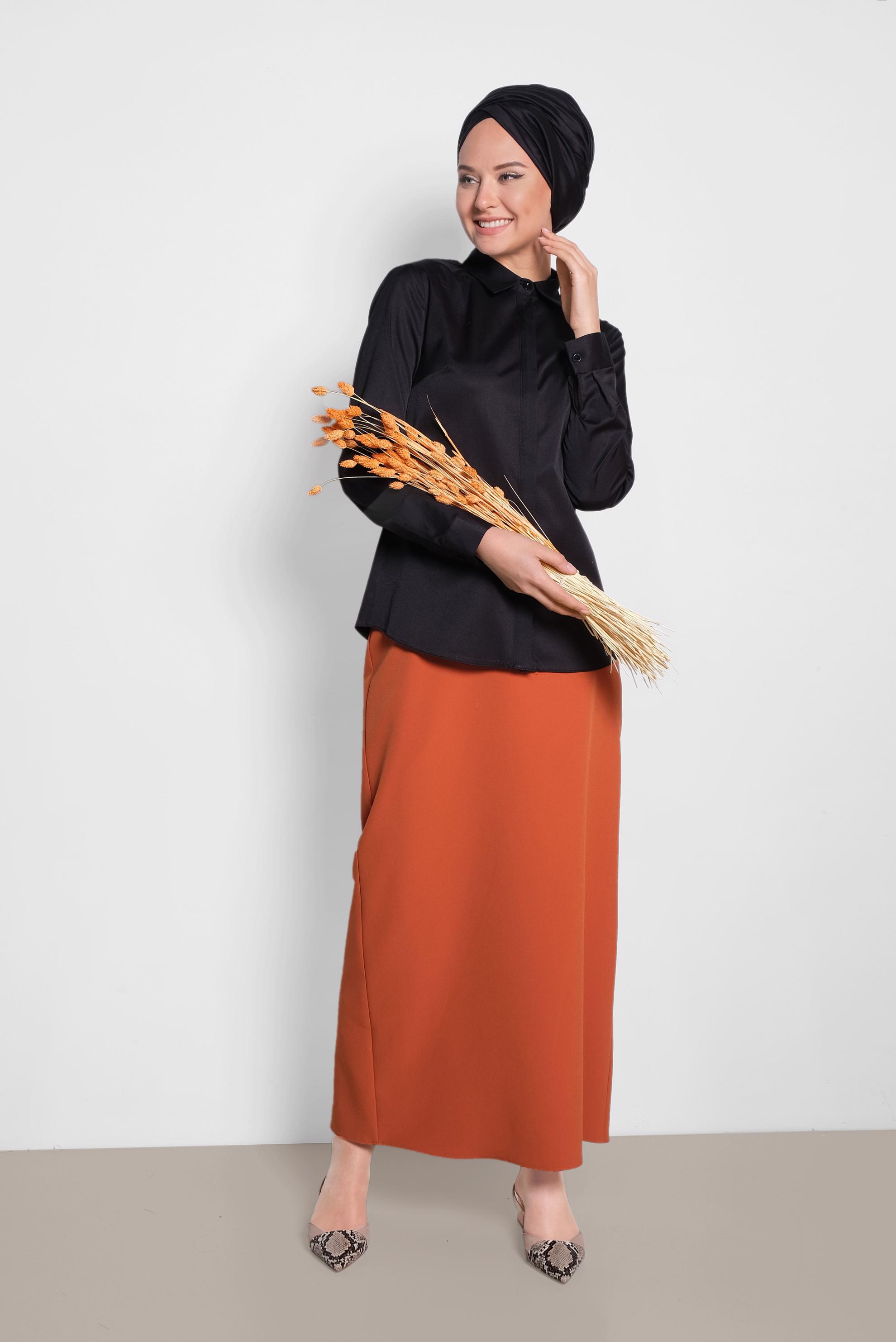 Tesettür giyim SİYAH SATEN BLUZ 4093