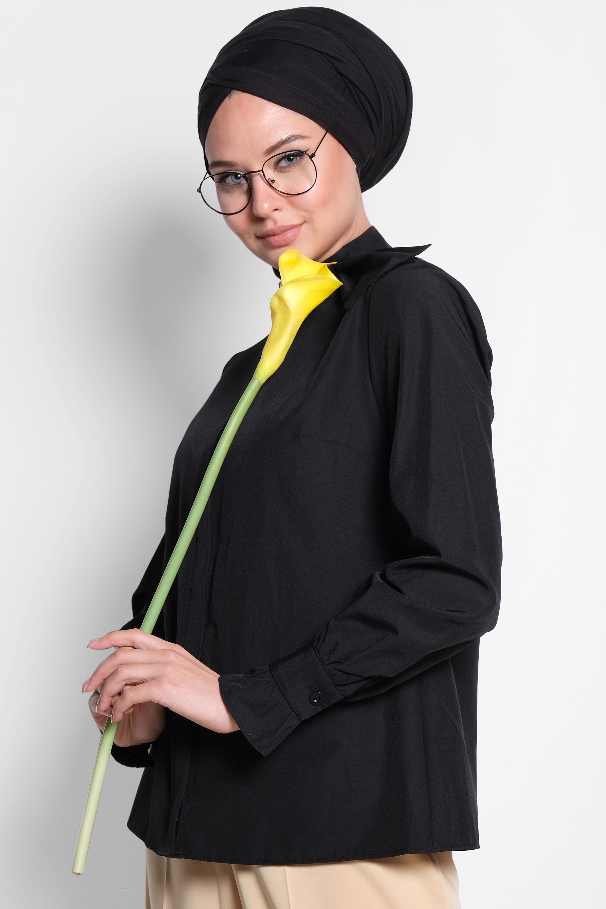 Tesettür giyim SİYAH BOYUN DETAYLI BLUZ 4372