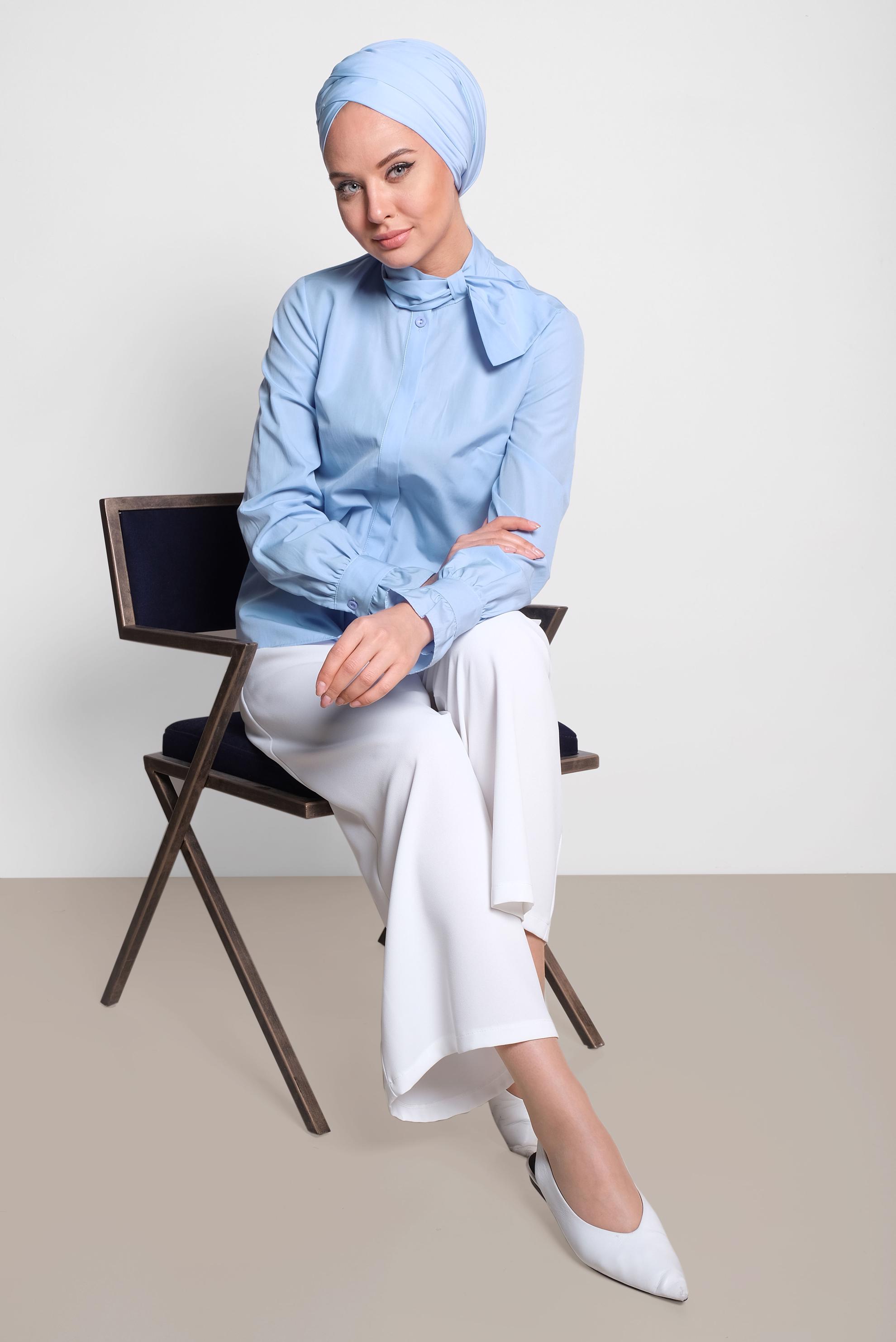 Tesettür giyim MAVİ BOYUN DETAYLI BLUZ 4372