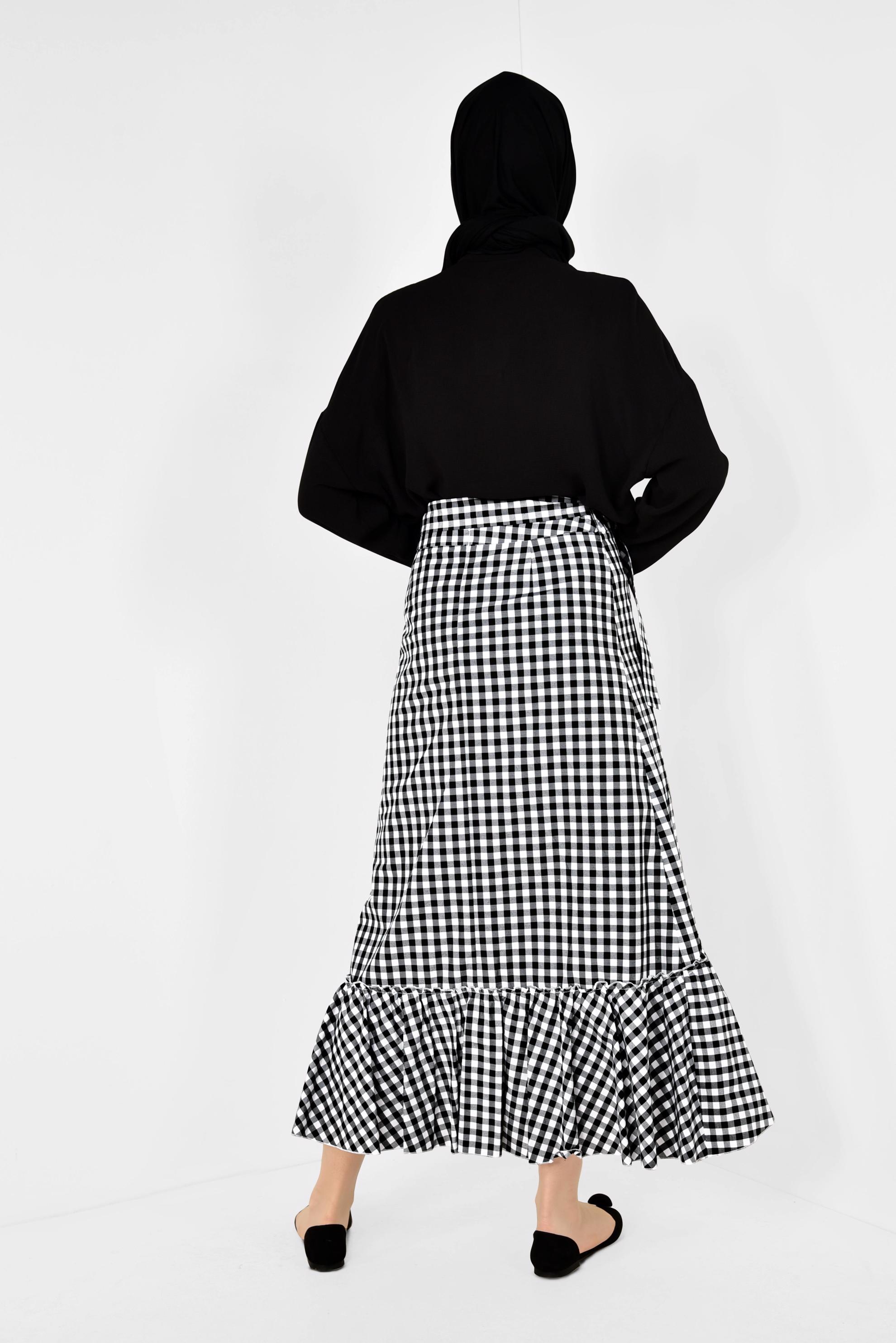 Hijab clothing BLACK BUTTONED CLASSIC BLOUSE 4887 