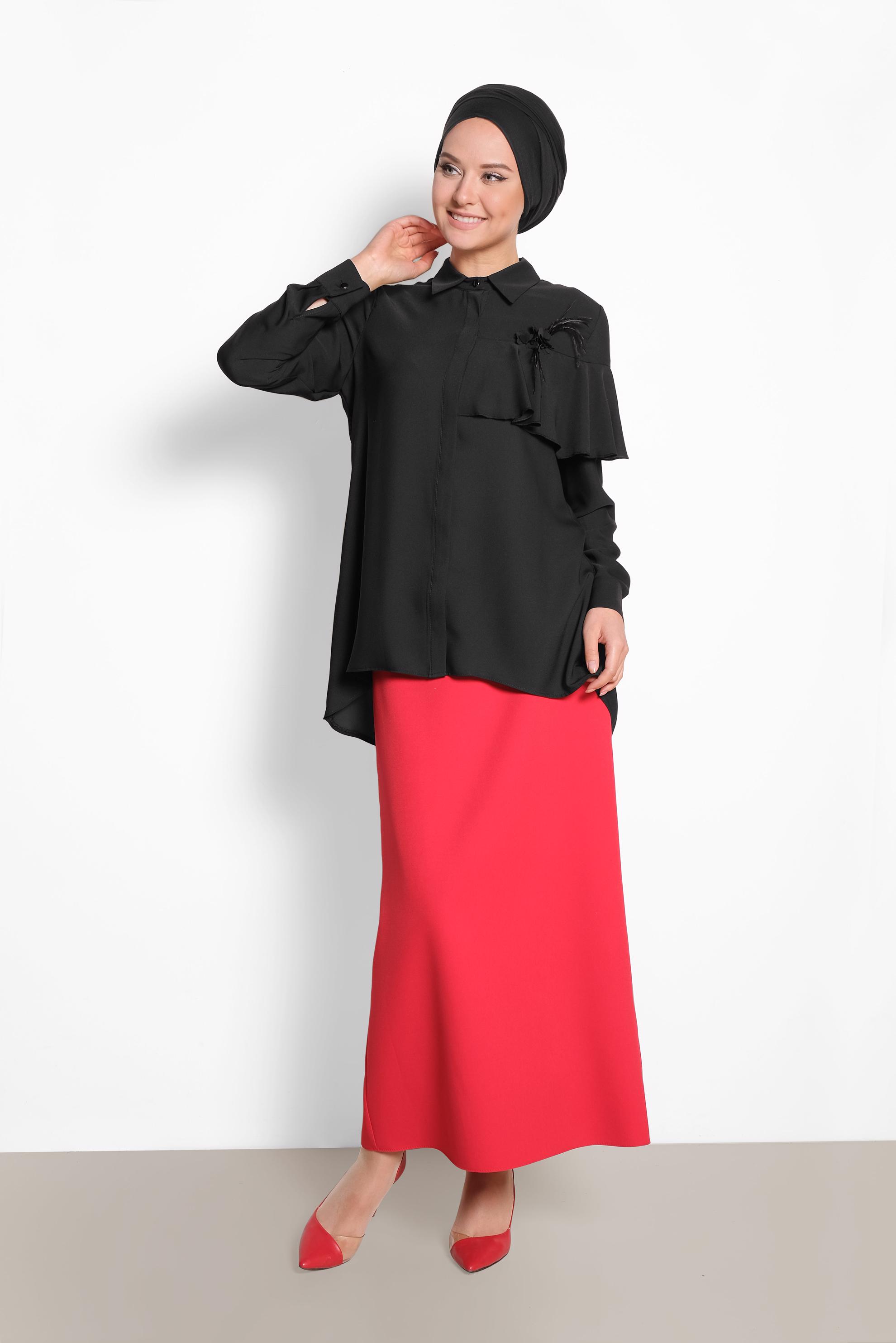 Tesettür giyim SİYAH VOLAN DETAYLI BLUZ 4917