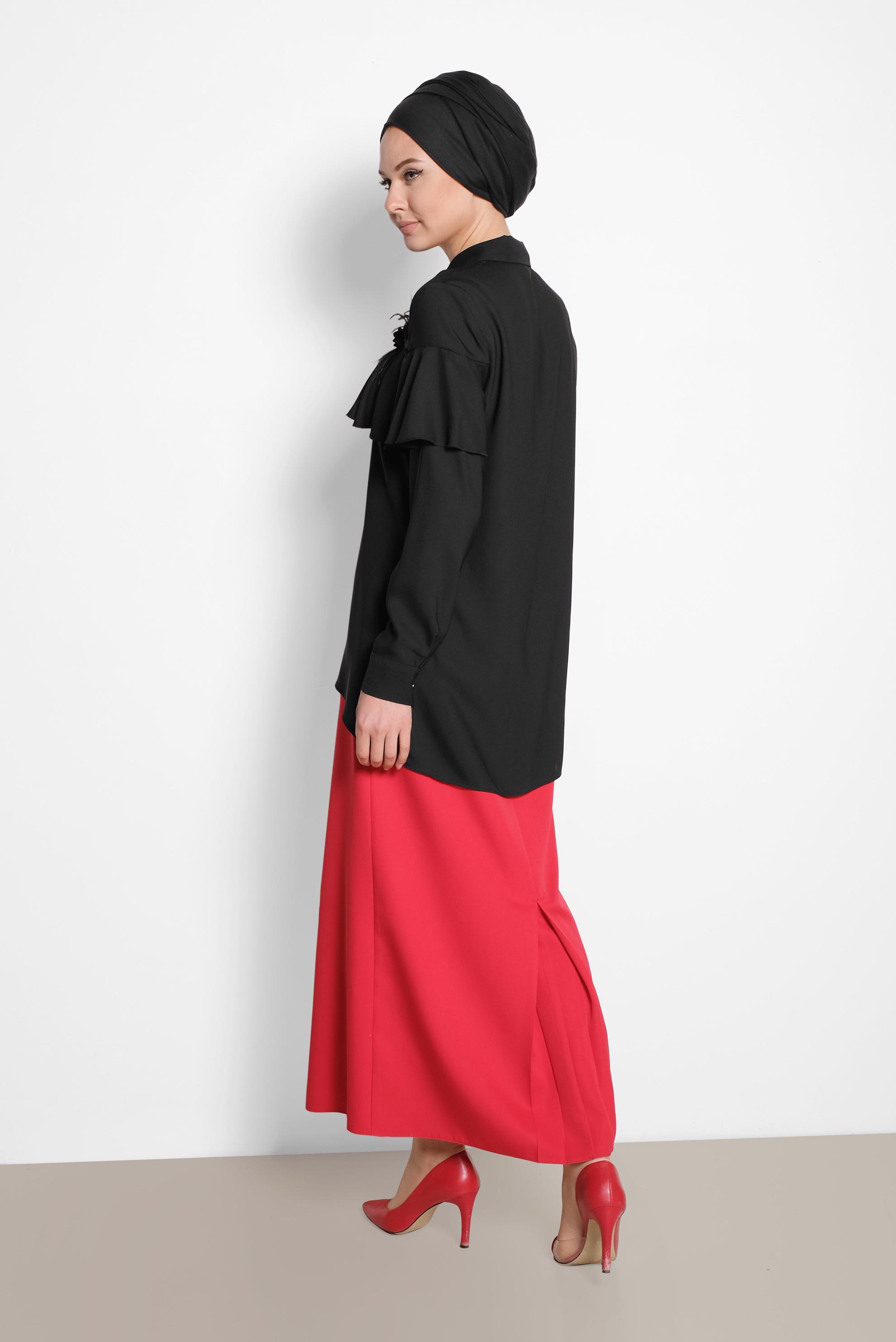 Tesettür giyim SİYAH VOLAN DETAYLI BLUZ 4917