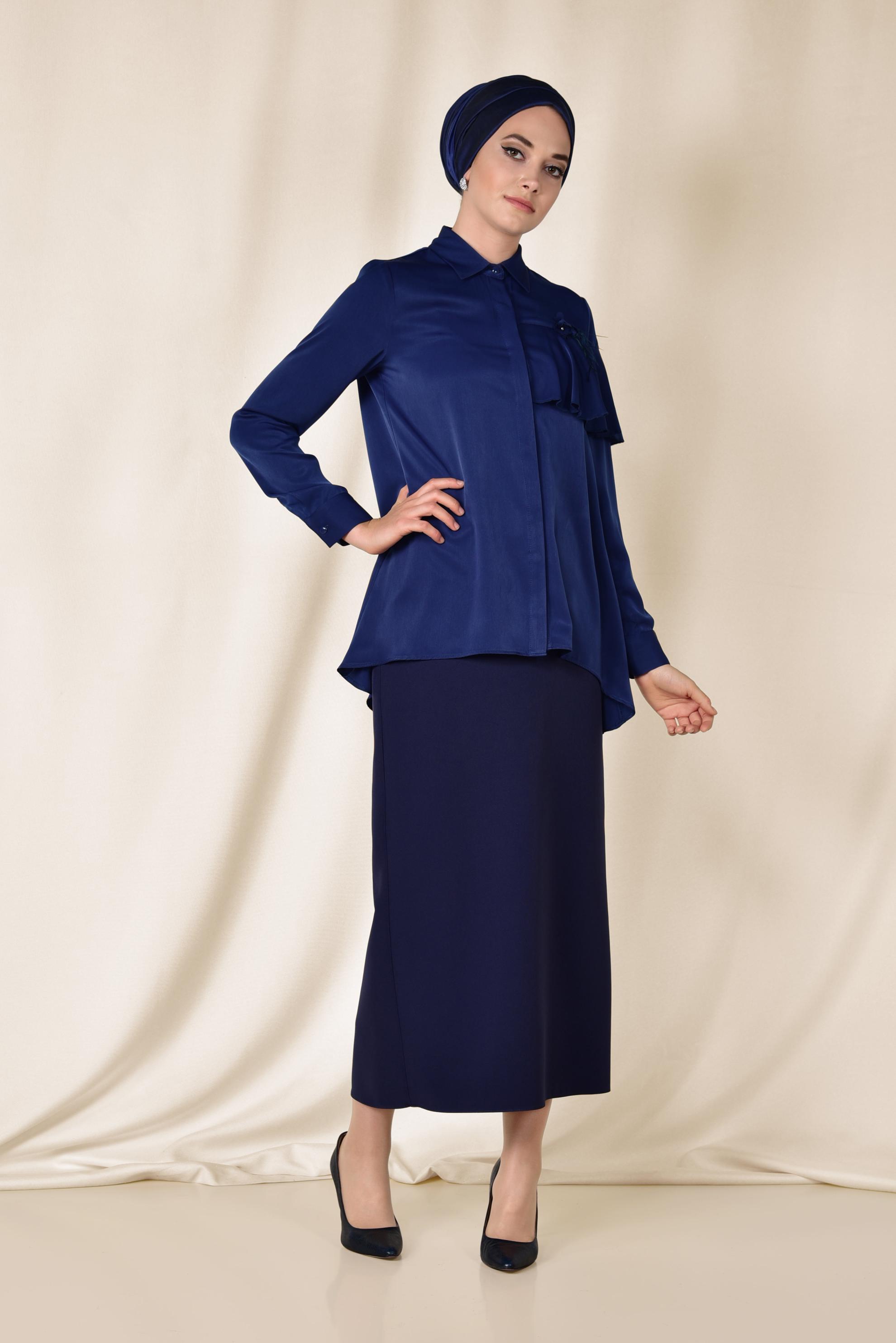 Tesettür giyim LACİVERT VOLAN DETAYLI BLUZ 4917