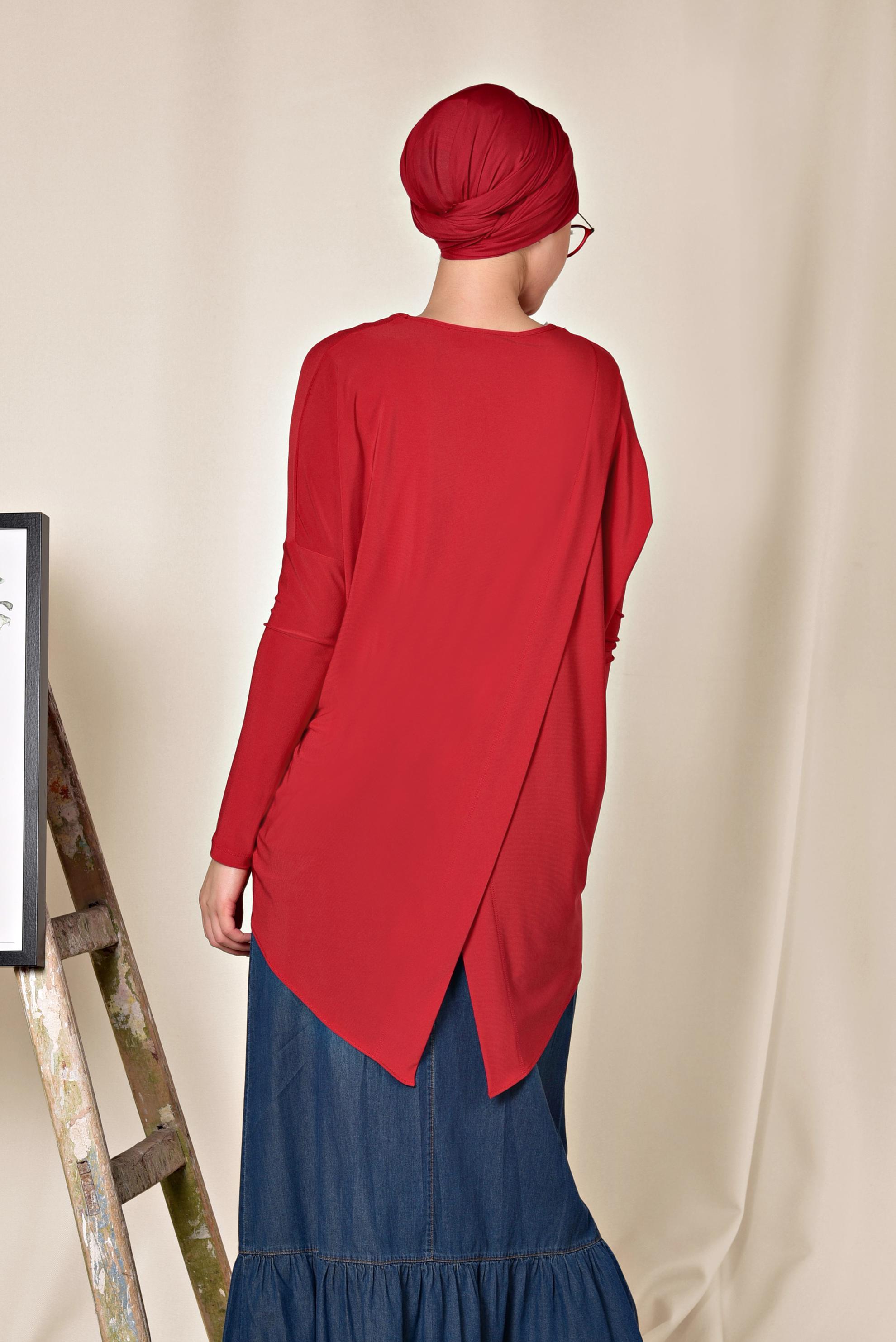 Tesettür giyim KIRMIZI ASİMETRİK KESİM BLUZ 4919