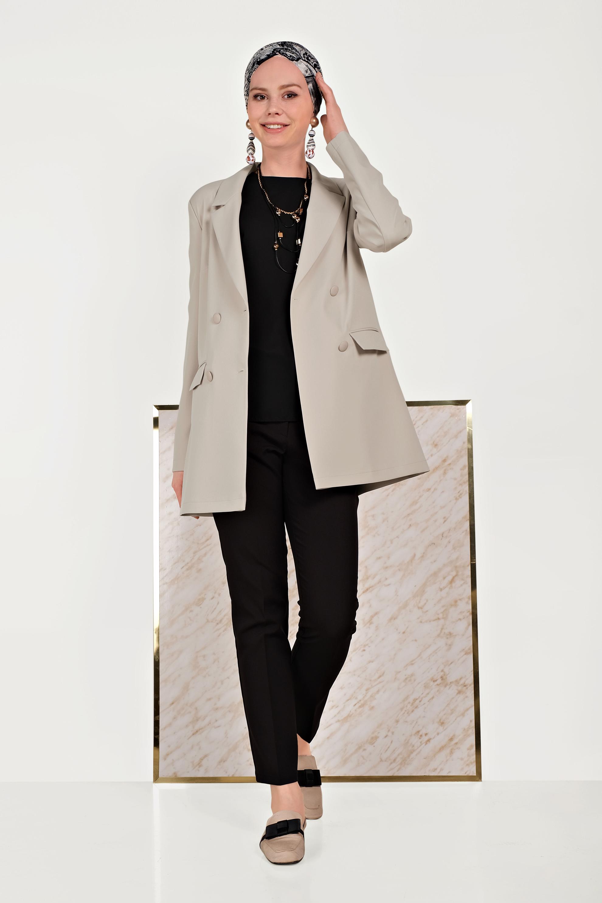 Tesettür giyim BEJ KRUVAZE DÜĞMELİ CEKET 40557