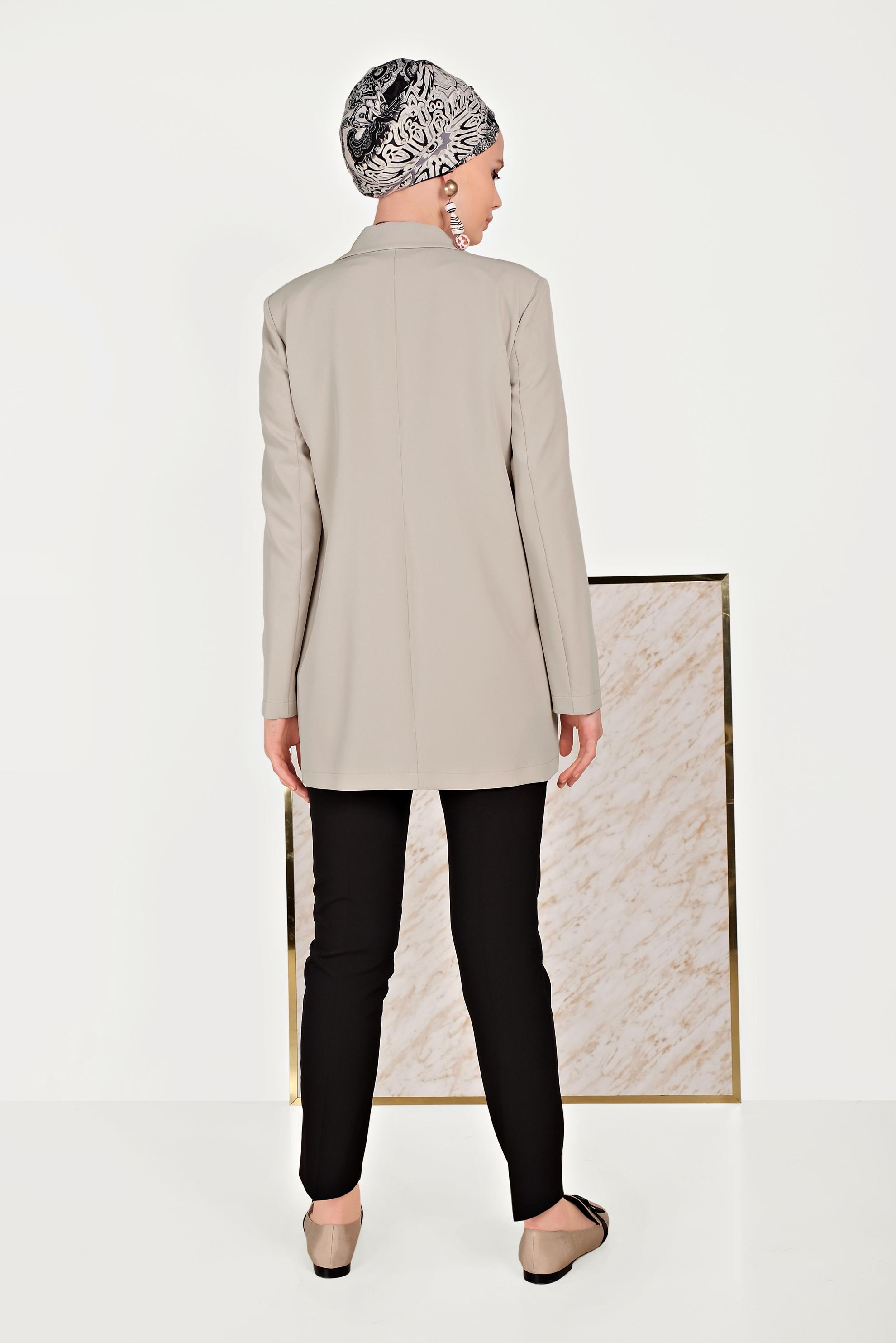 Tesettür giyim BEJ KRUVAZE DÜĞMELİ CEKET 40557