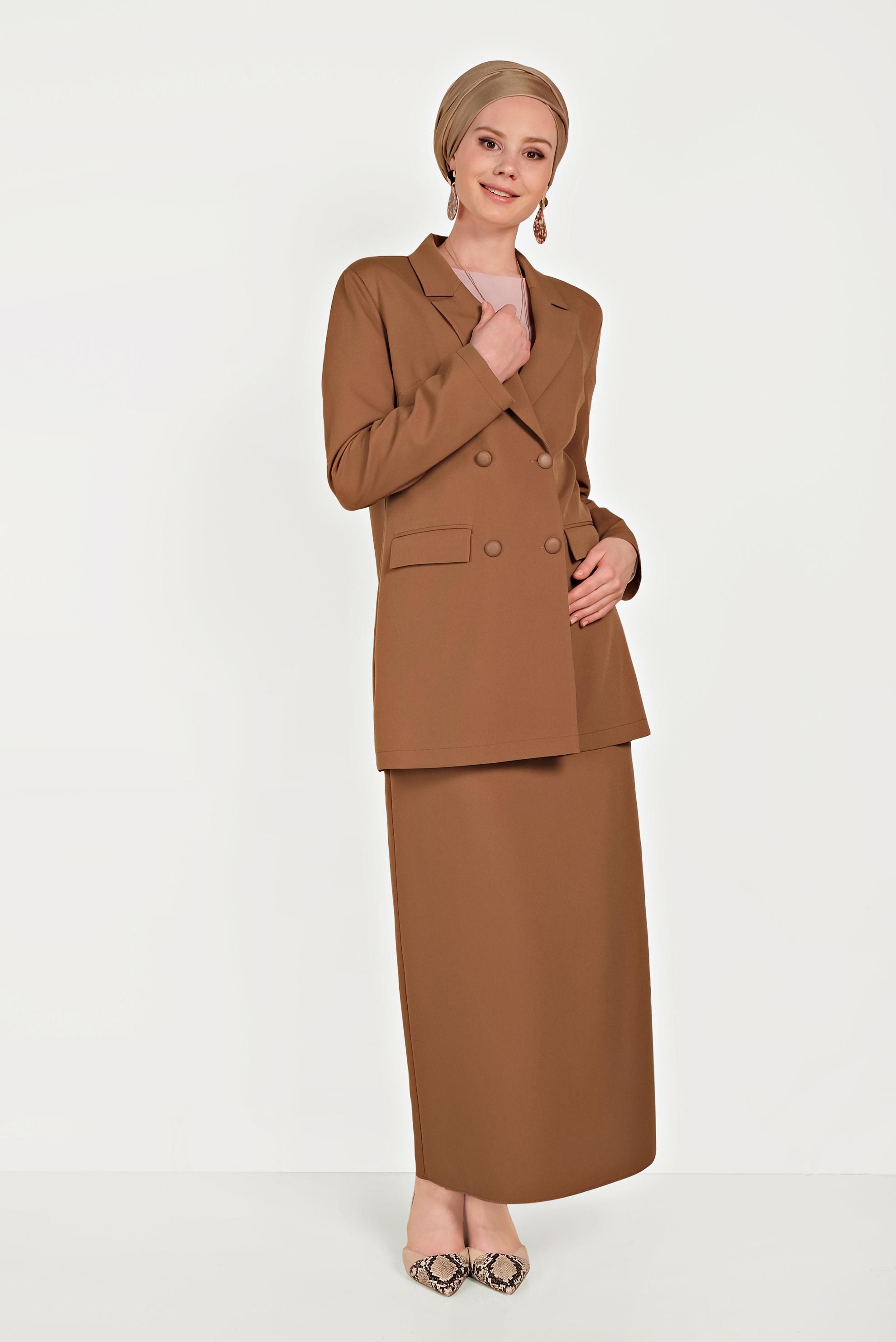 Tesettür giyim TABA KRUVAZE DÜĞMELİ CEKET 40557